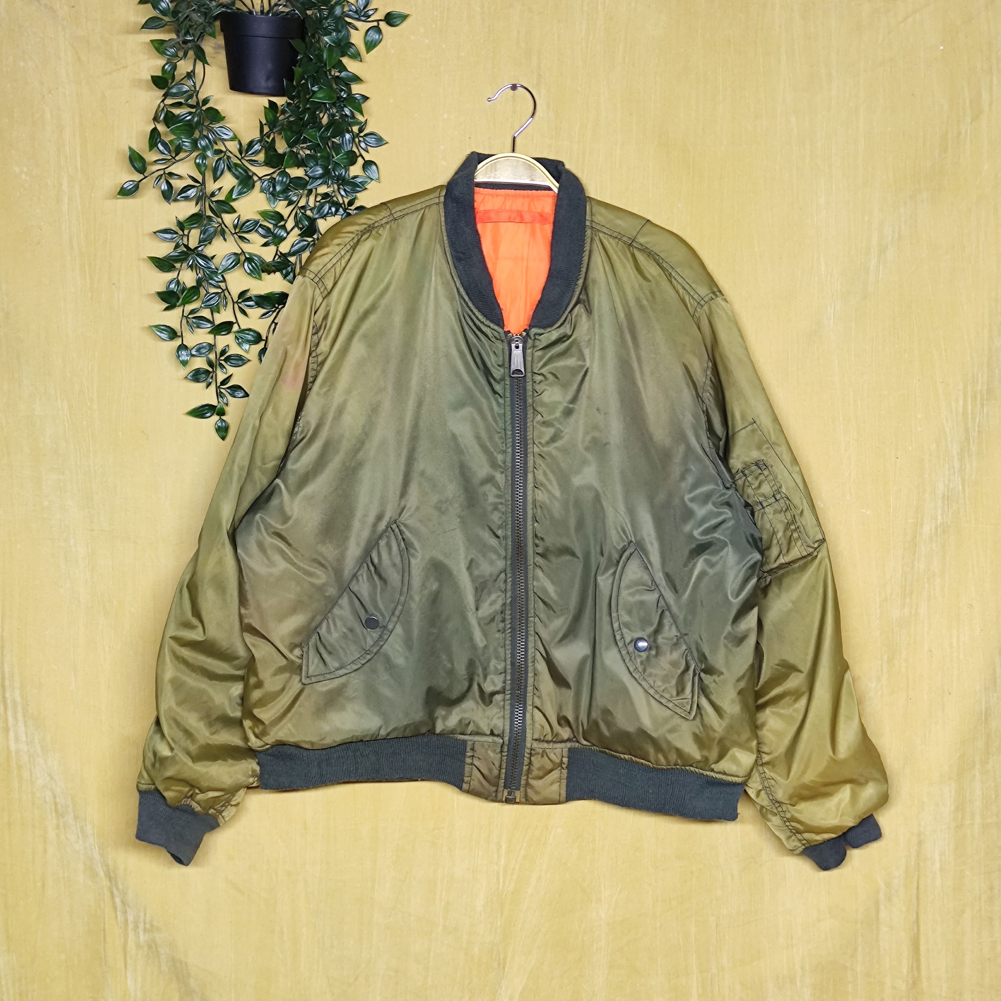 Vintage Vtg MA 1 PHANTOM MILITARY Reversible bomber jacket sunfaded Size US L / EU 52-54 / 3 - 1 Thumbnail