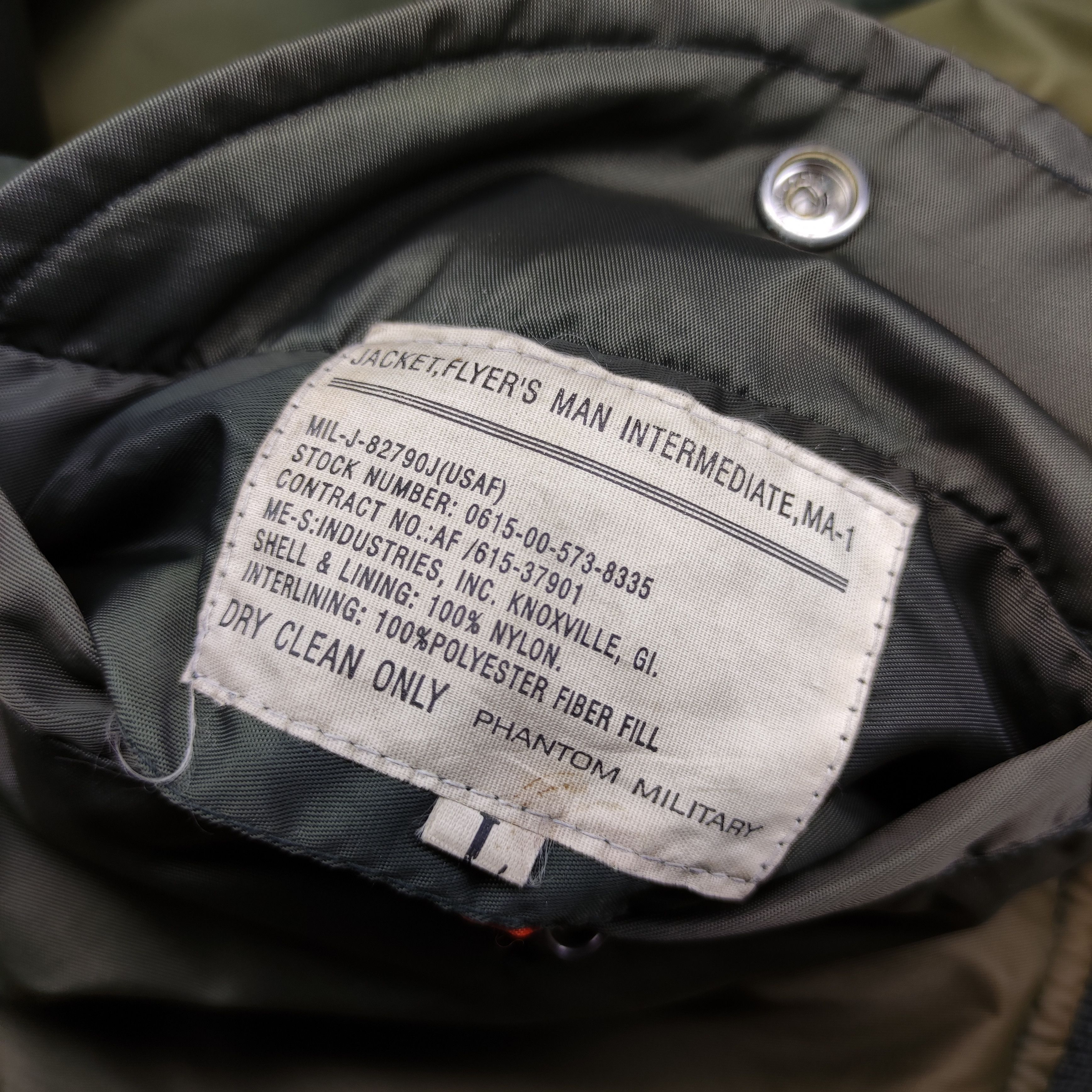 Vintage Vtg MA 1 PHANTOM MILITARY Reversible bomber jacket sunfaded Size US L / EU 52-54 / 3 - 19 Thumbnail