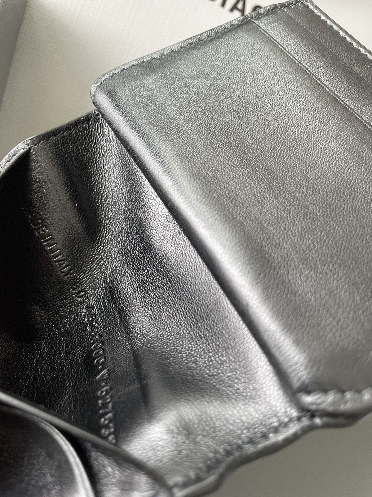 Balenciaga Runway Rare Limited Edition Brand New BB Logo Leather Wallet Size ONE SIZE - 12 Thumbnail