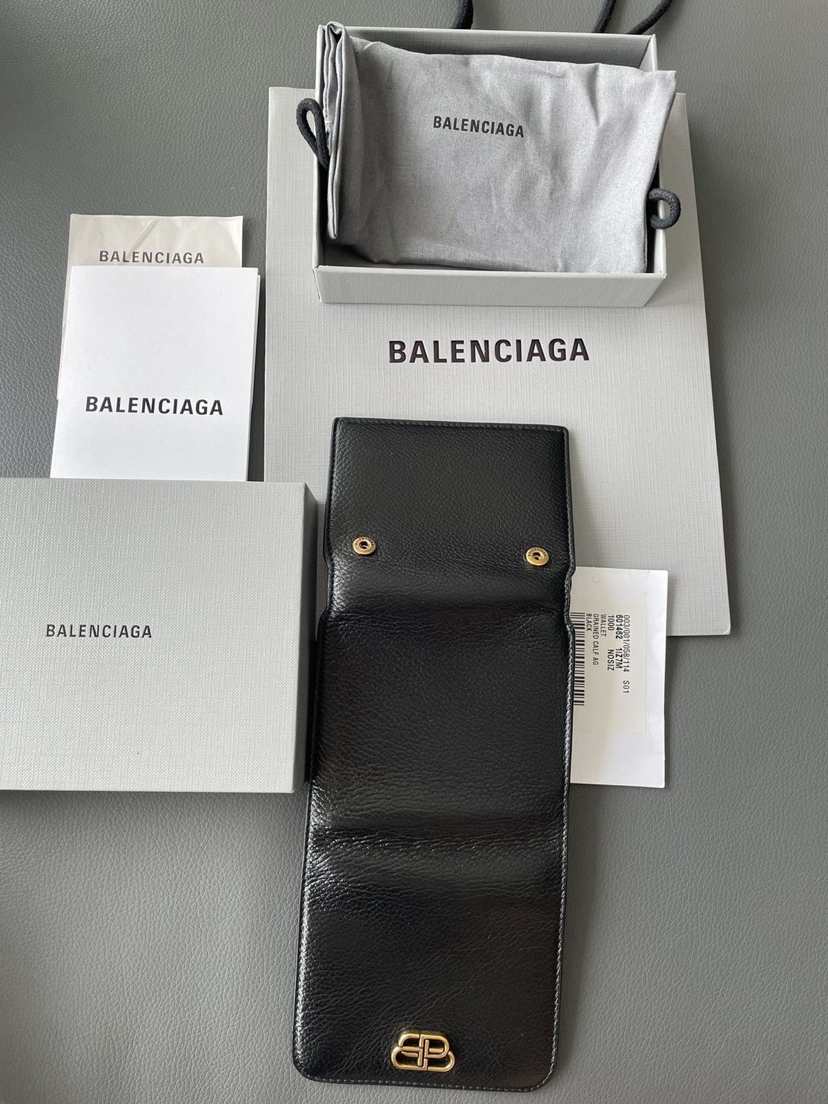 Balenciaga Runway Rare Limited Edition Brand New BB Logo Leather Wallet Size ONE SIZE - 16 Thumbnail