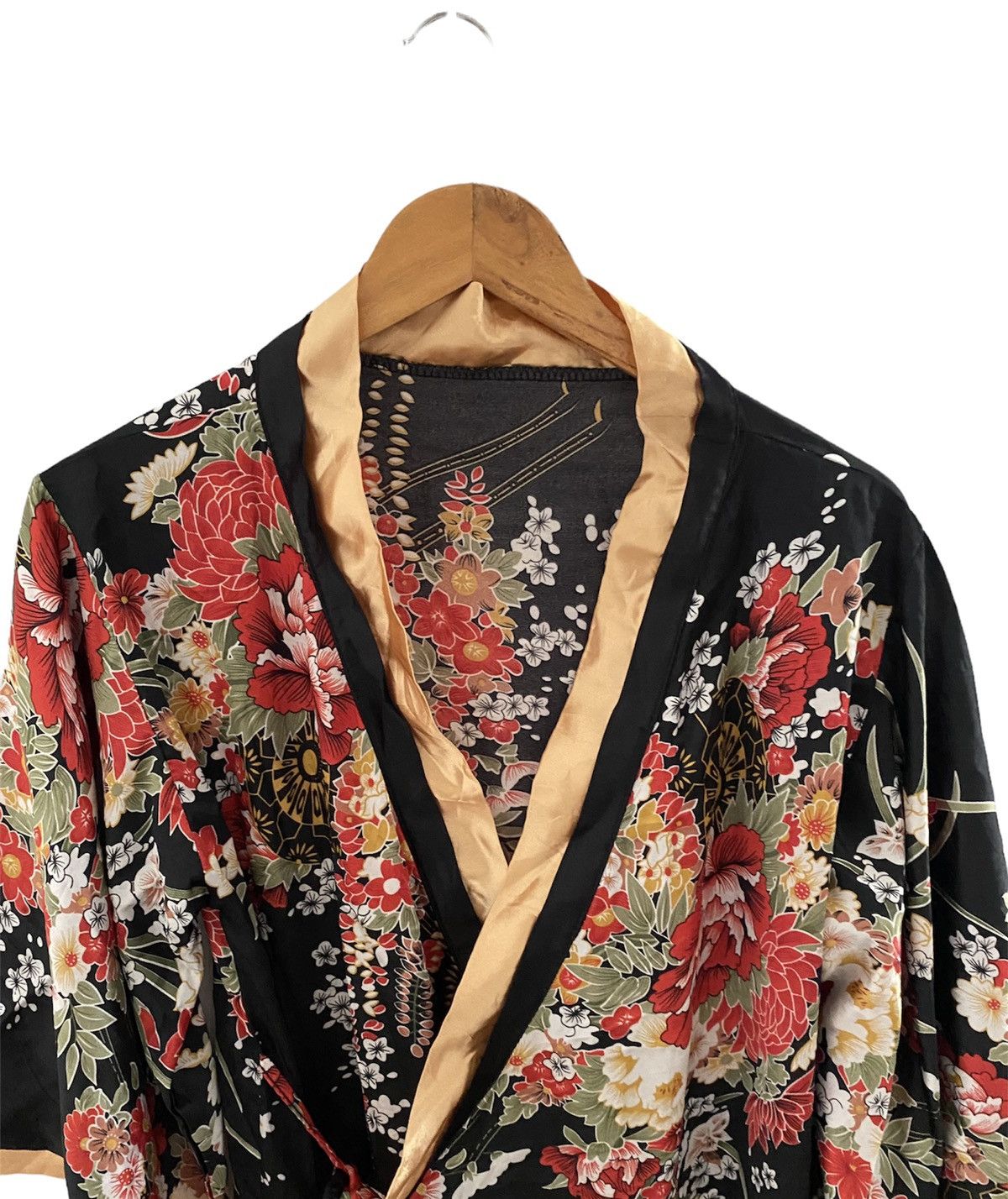 Japanese Brand × Vintage Vintage japan Design Silk Cardigan fullprint flora Size US L / EU 52-54 / 3 - 4 Thumbnail
