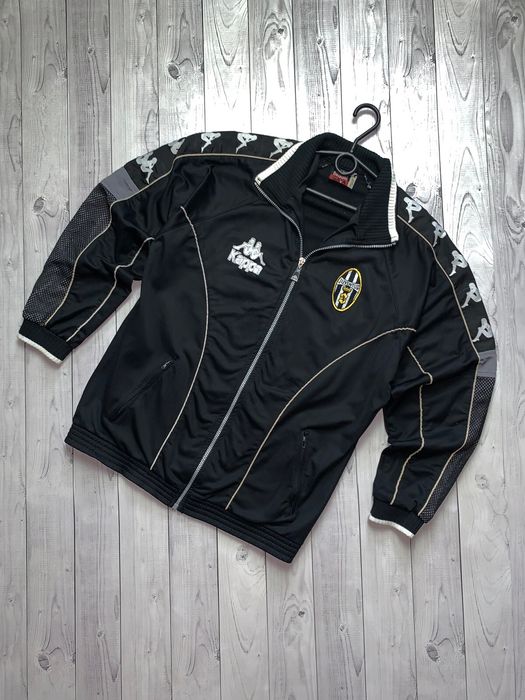 Vintage Vintage Juventus soccer track jacket kappa rare size S/M