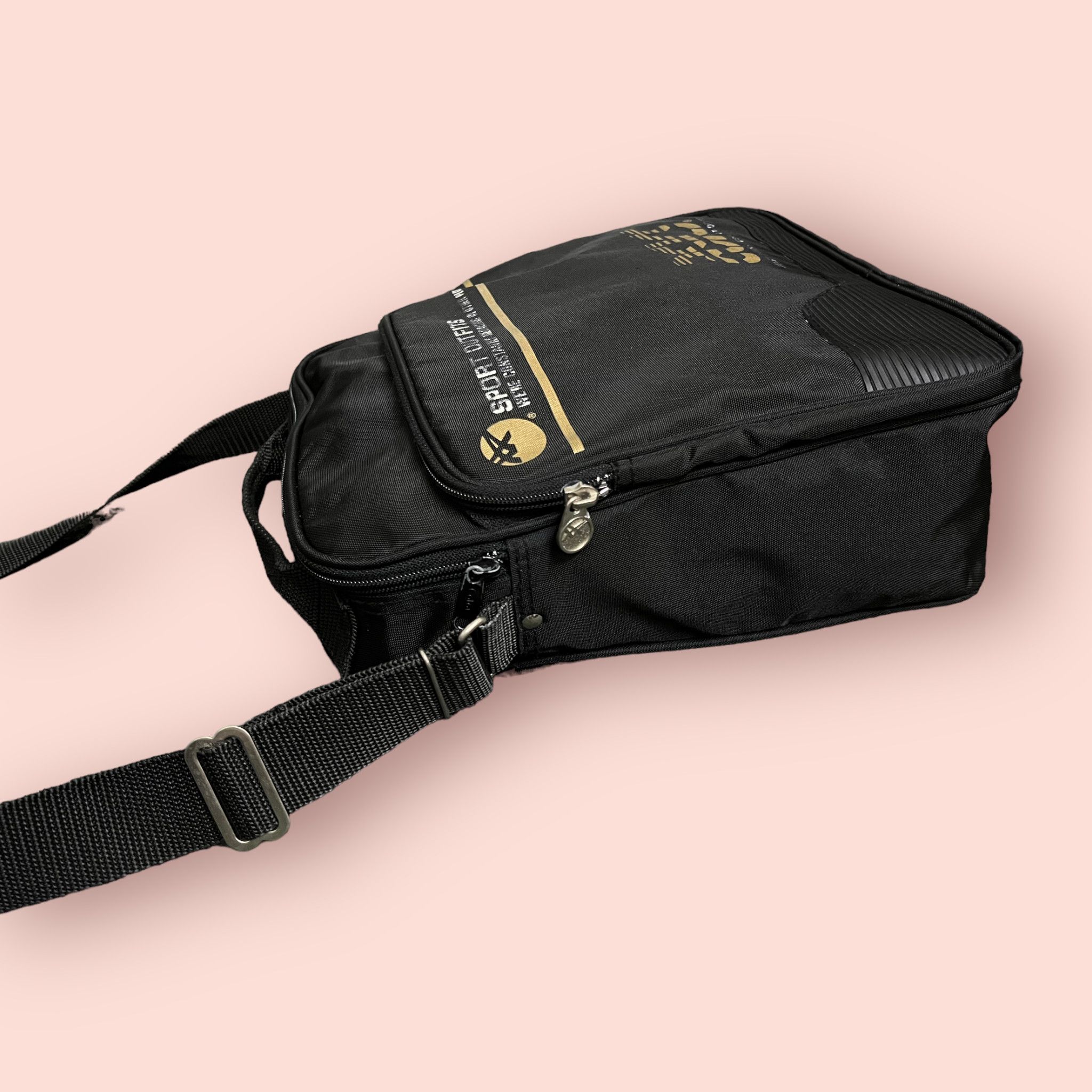 Asics VINTAGE ASICS RECORDER SPORTS UTILITY SHOULDER BAG Size ONE SIZE - 11 Thumbnail