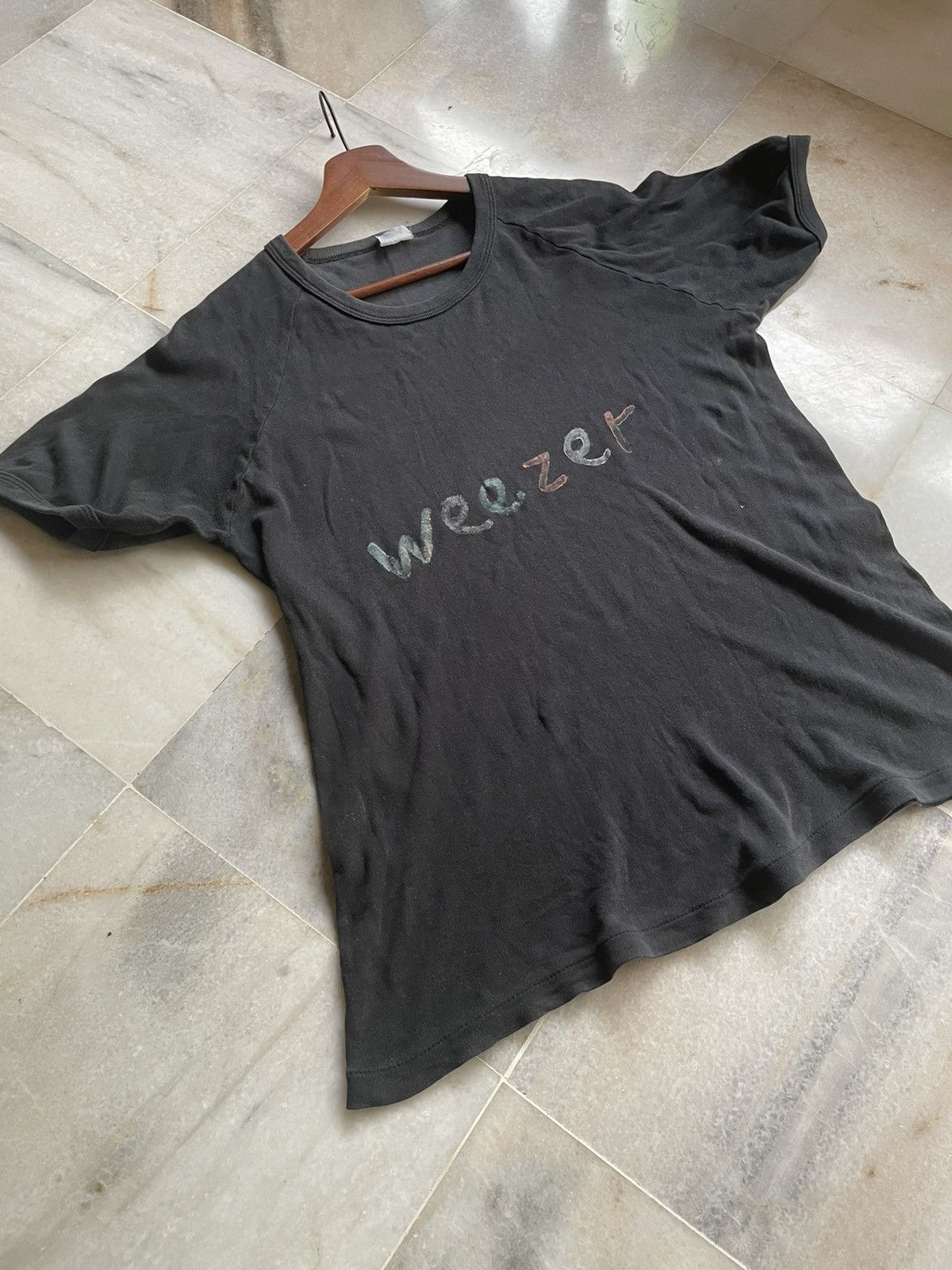 Band Tees Vintage Weezer Rock Band Tees Size US M / EU 48-50 / 2 - 5 Thumbnail