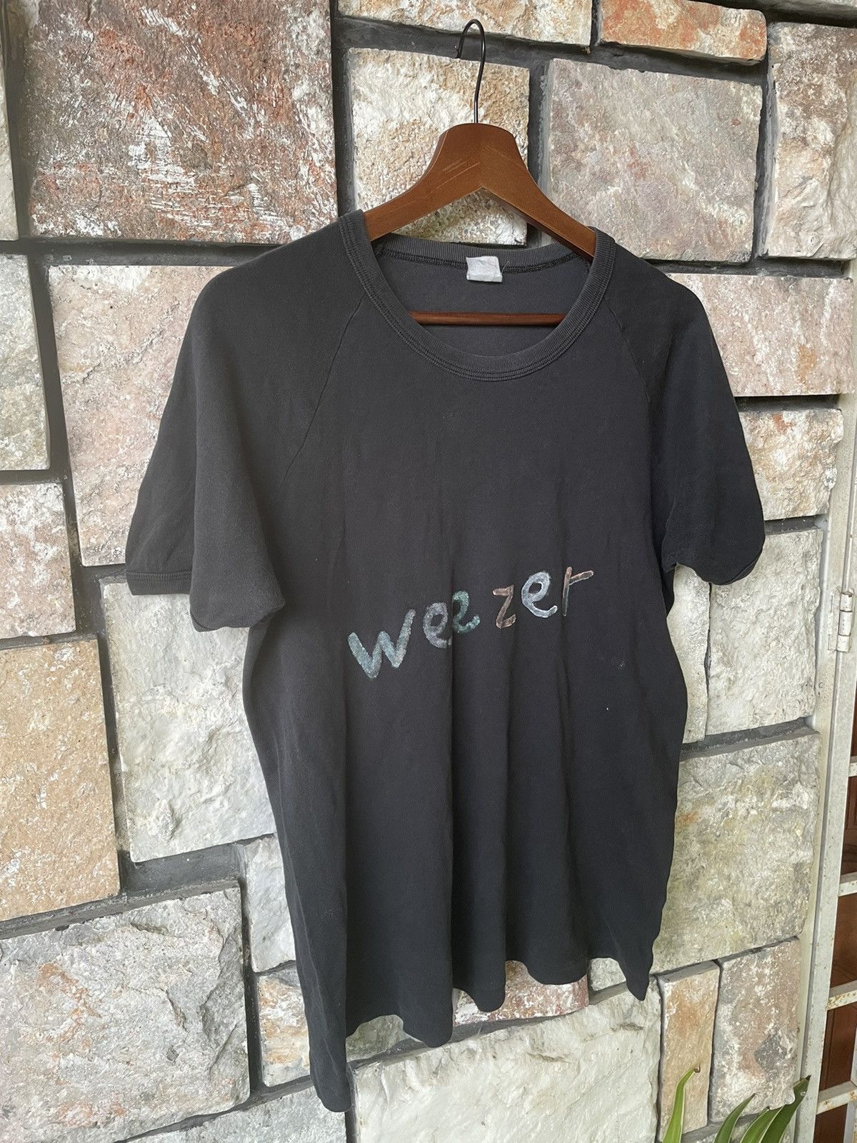 Band Tees Vintage Weezer Rock Band Tees Size US M / EU 48-50 / 2 - 3 Thumbnail