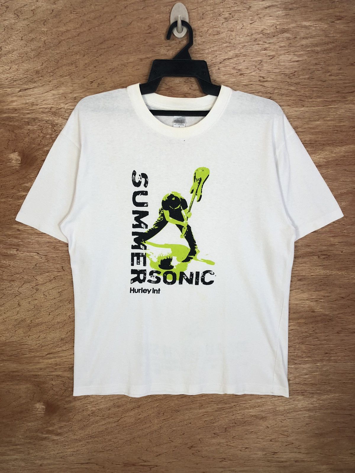 中古 サマーソニック sumer sonic 2004 Tシャツ hurley SUMMER SONICサマーソニック×HURLEYハーレー2004年TシャツL