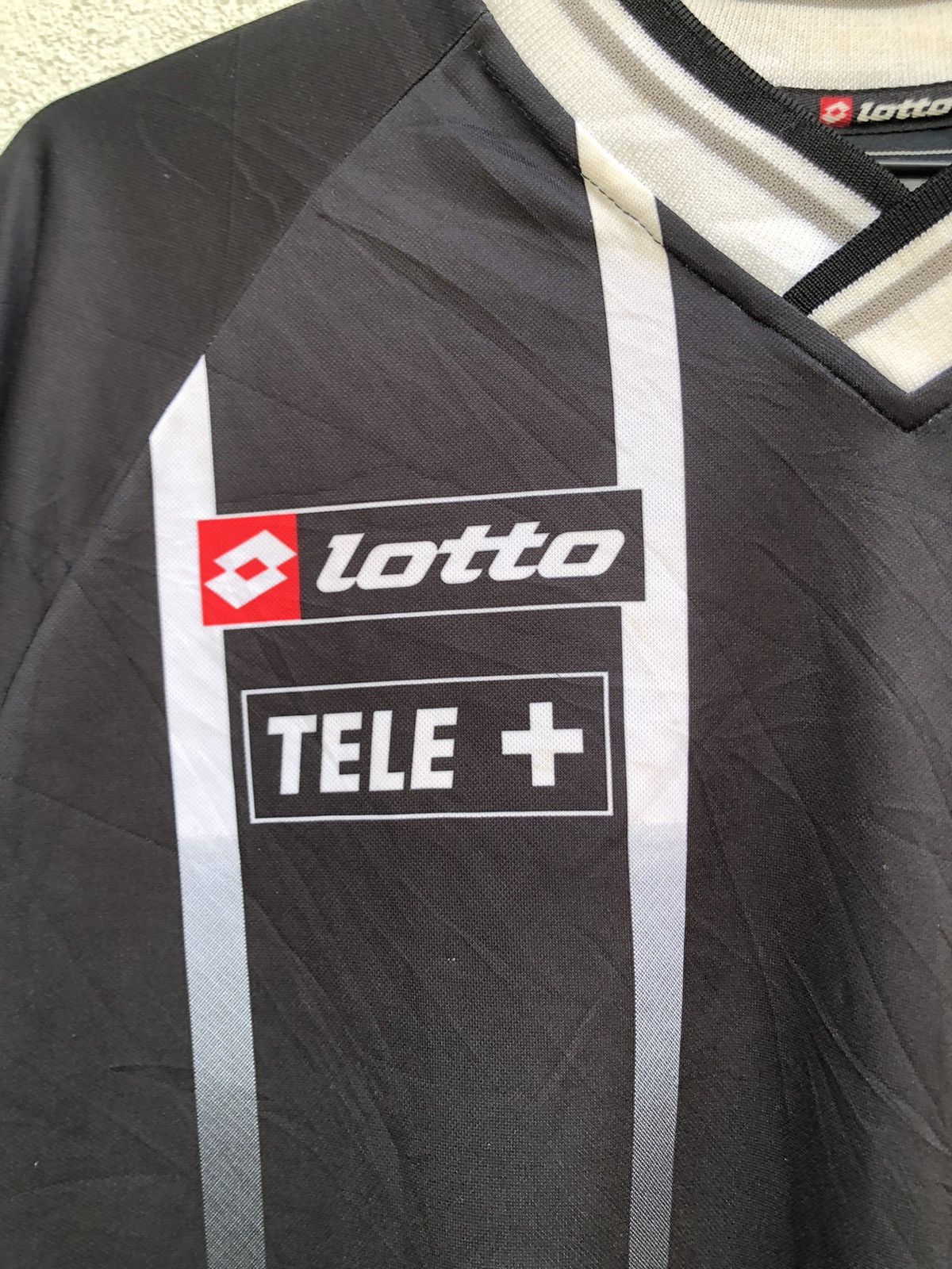 Lotto Sport × Vintage Vintage 00’s Juventus F.C Tele+ Sponsor Size US M / EU 48-50 / 2 - 4 Thumbnail