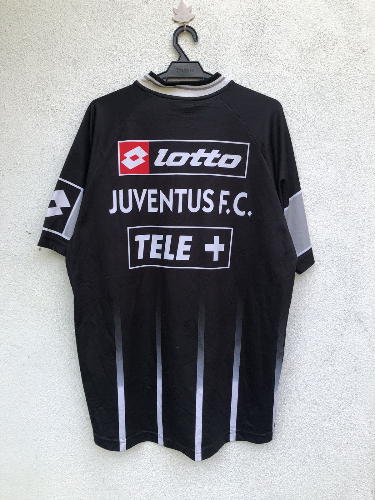 Lotto Sport × Vintage Vintage 00’s Juventus F.C Tele+ Sponsor Size US M / EU 48-50 / 2 - 2 Thumbnail