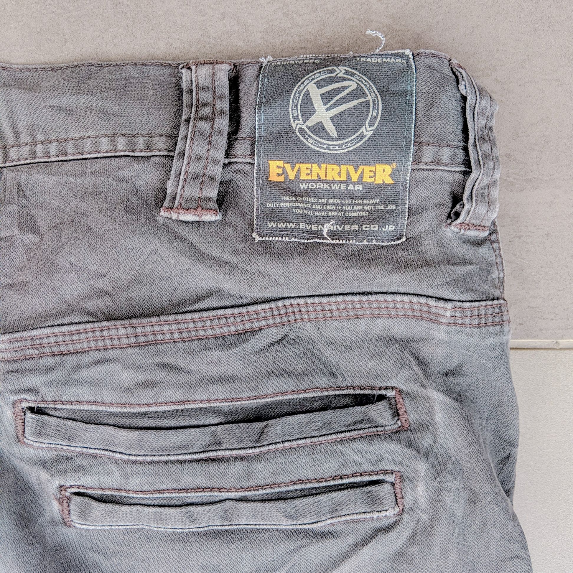 Japanese Brand Vintage Japanese Utility Tactical Distressed Cargo Pants Size US 32 / EU 48 - 4 Thumbnail