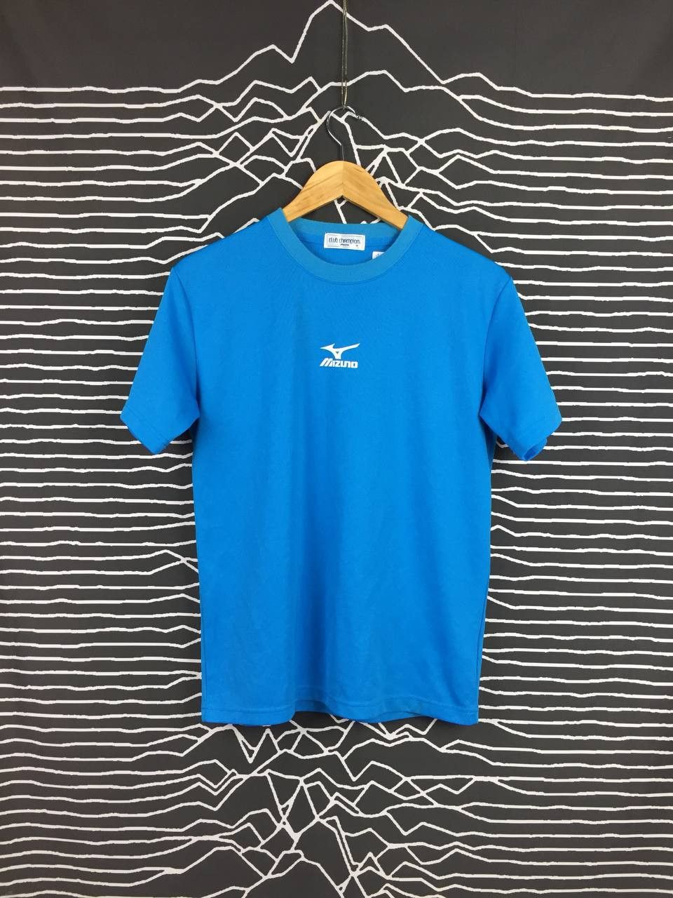 Japanese Brand Vtg Mizuno Center Logo Running Dri Fit Tee Size US M / EU 48-50 / 2 - 1 Thumbnail