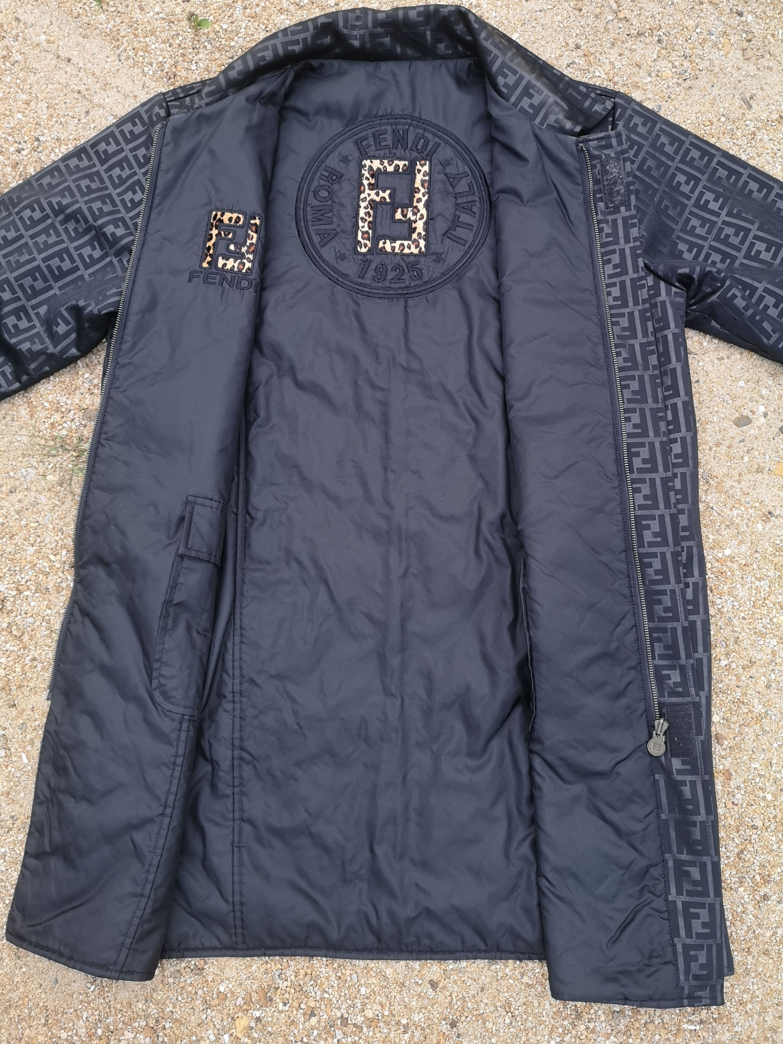 Fendi 🔥STEAL🔥Vintage Fendi Monogram Reversible Parka Size US L / EU 52-54 / 3 - 5 Thumbnail