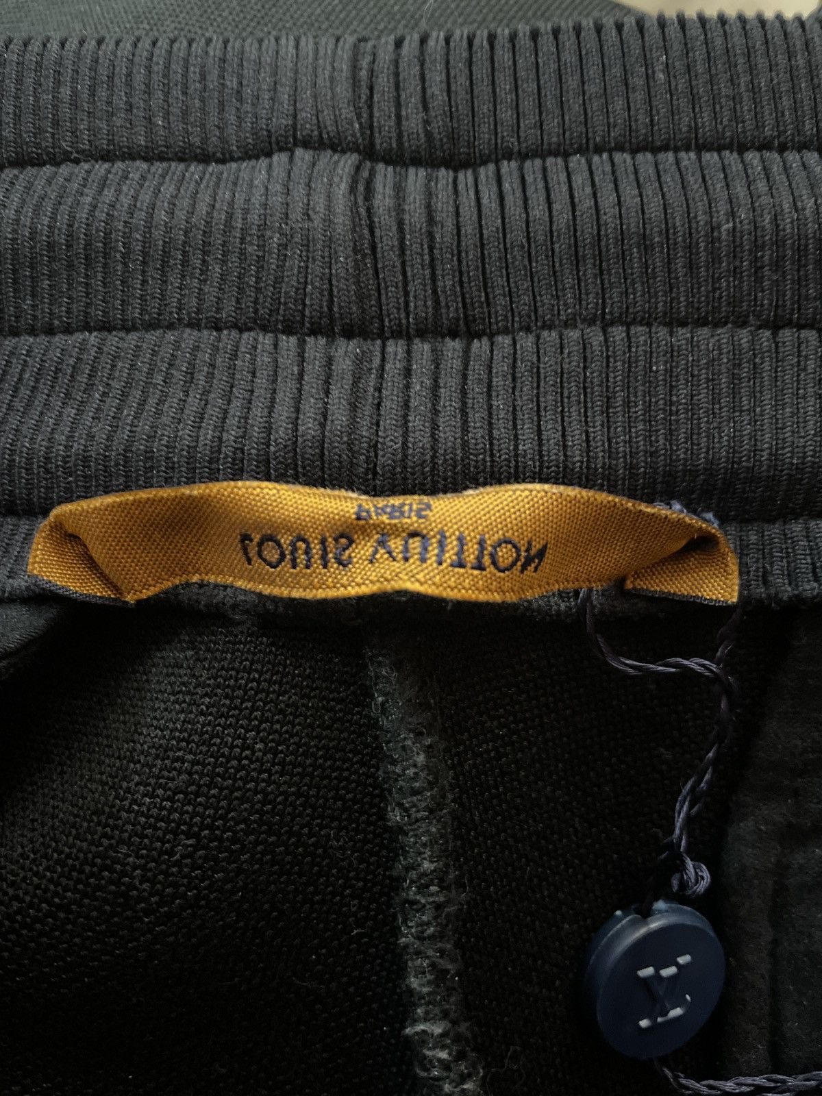 Louis Vuitton Louis Vuitton Virgil Rainbow LV Logo Embroidered Track Pants Size US 32 / EU 48 - 13 Thumbnail