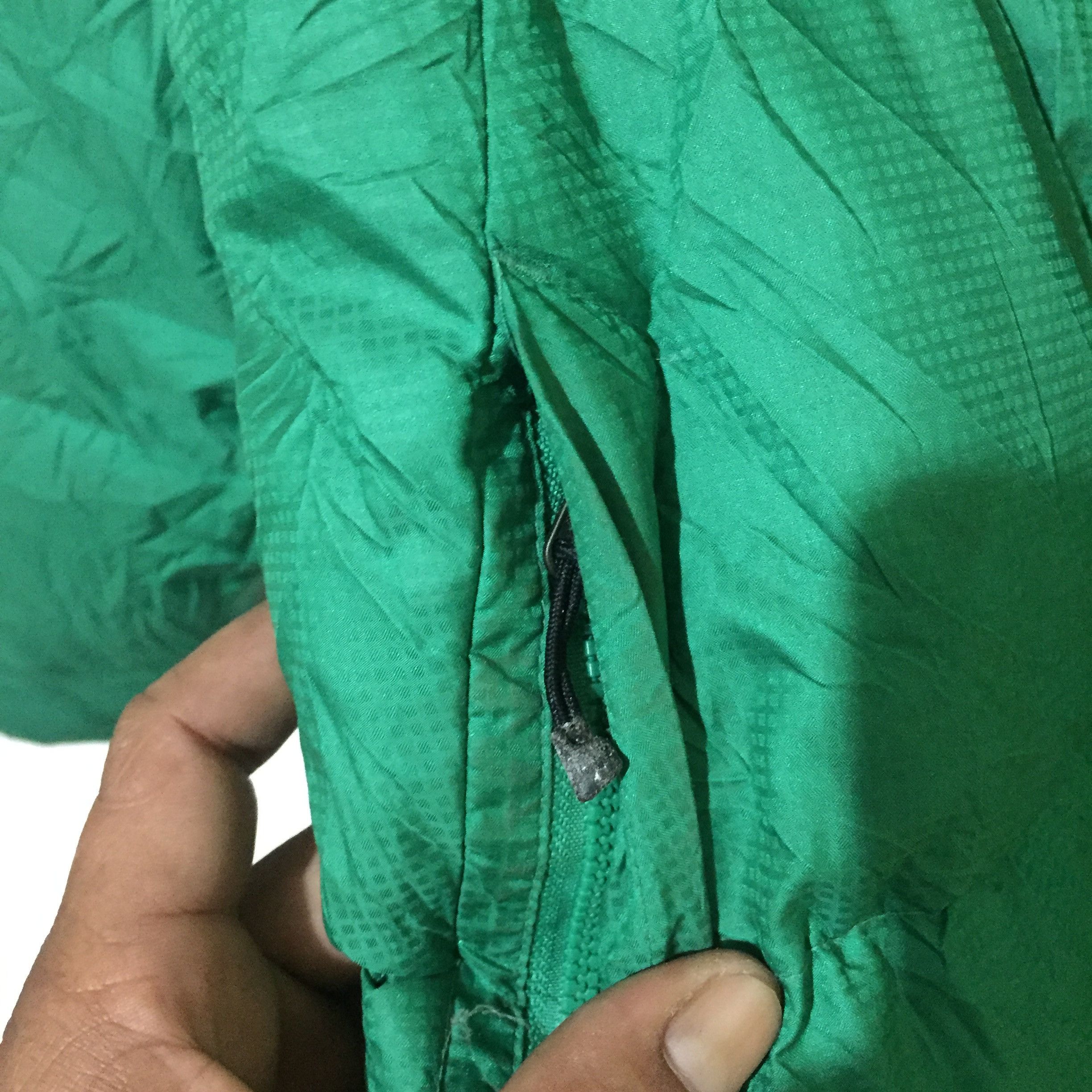 Japanese Brand Y2K Nike Puffer Jacket Hoodie Zipper Size US M / EU 48-50 / 2 - 7 Thumbnail