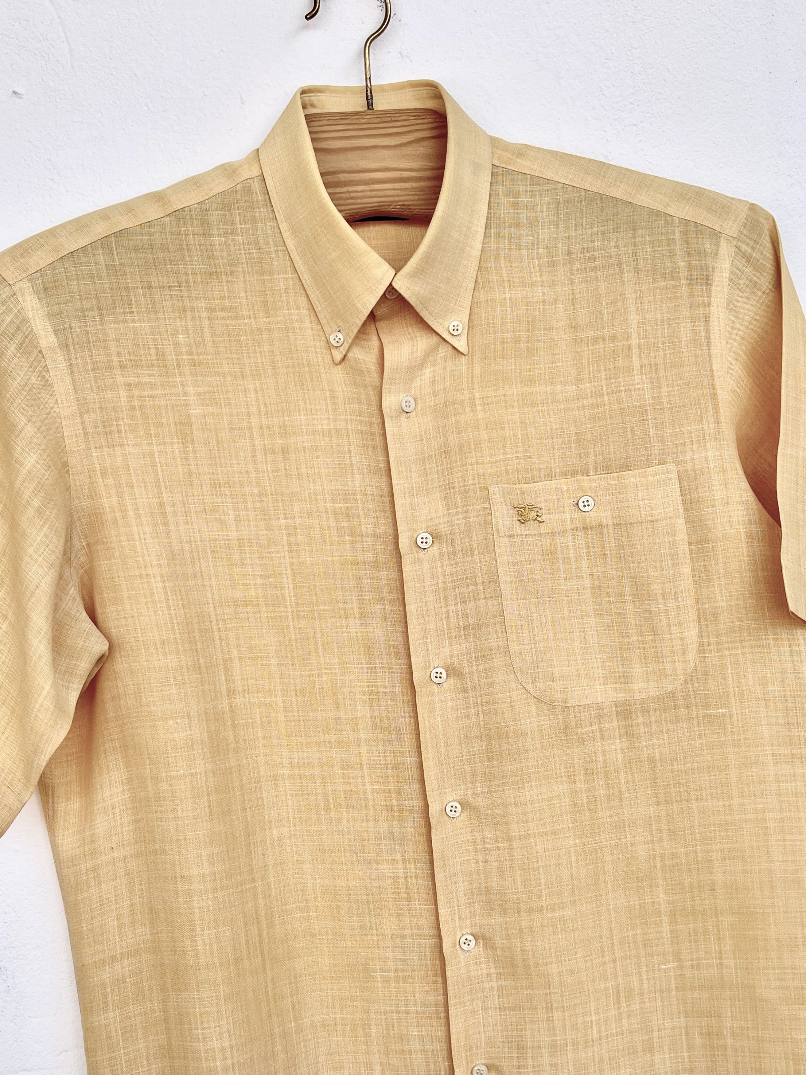 Burberry 🔥yellow Burberry summer shirt tshirt true size M Size US M / EU 48-50 / 2 - 2 Thumbnail