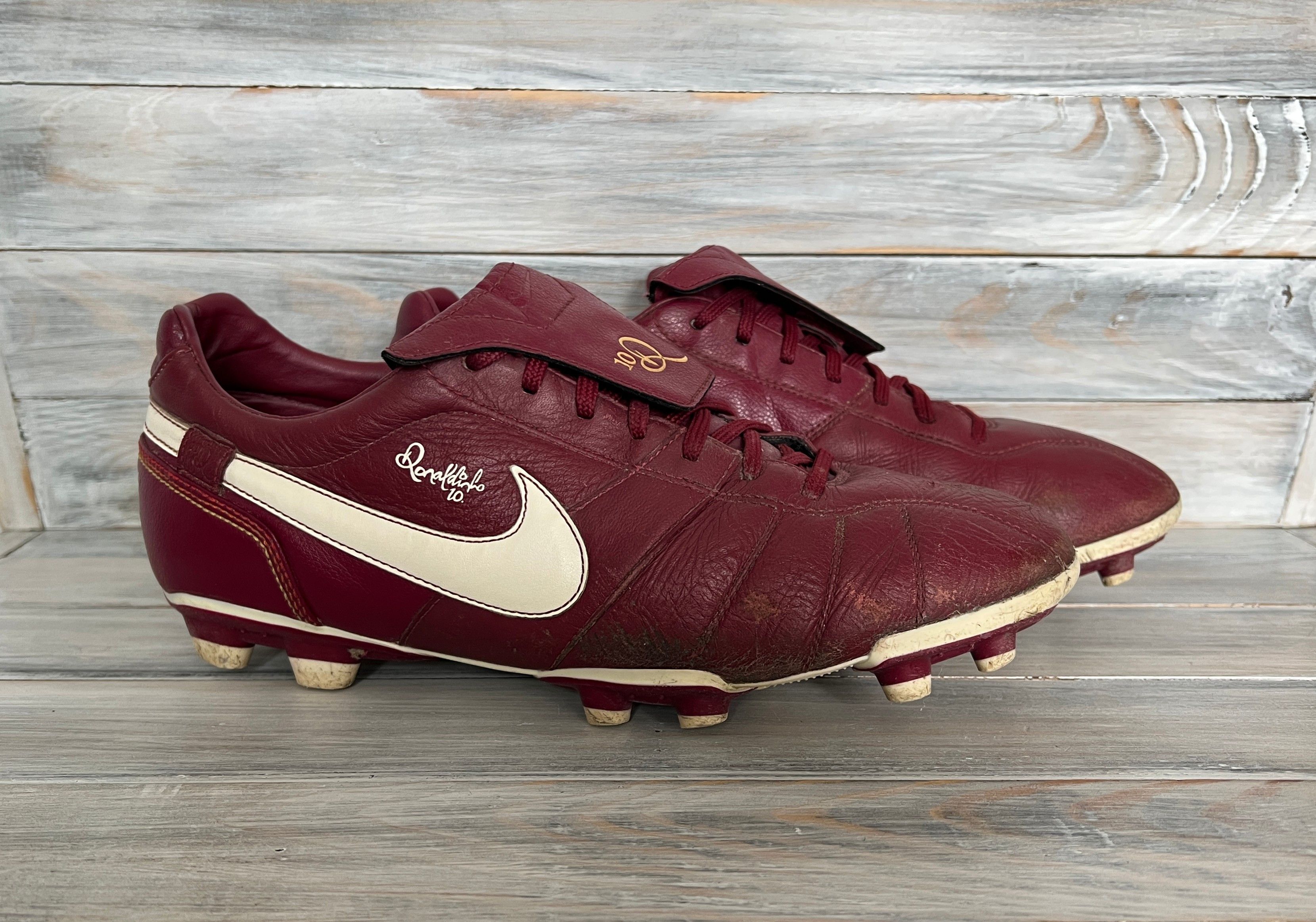 Nike Tiempo Classic Wine Red Leather Boots Soccer Cleats Size 4 Men Rare 2010 The Ongoing Evolution Of The Nike Tiempo - SoccerBible main image 2