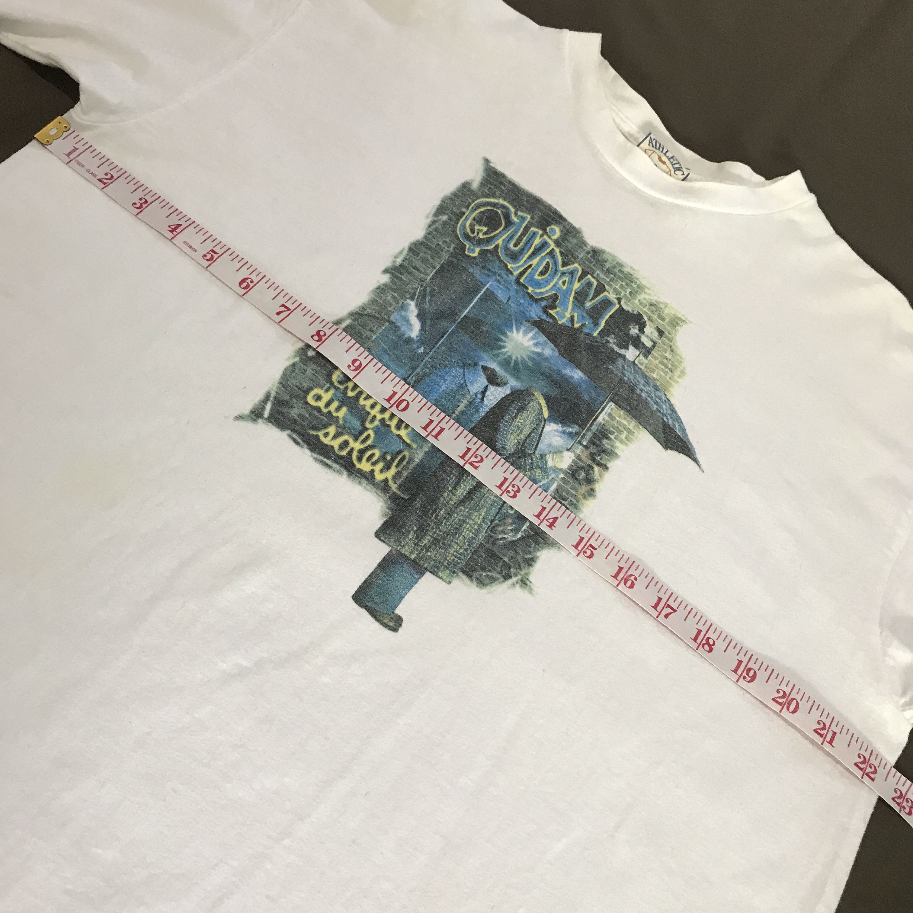 Vintage Vintage 90s Quidam Cirque Du Soleil circus Tee XL graphic Size US XL / EU 56 / 4 - 7 Thumbnail