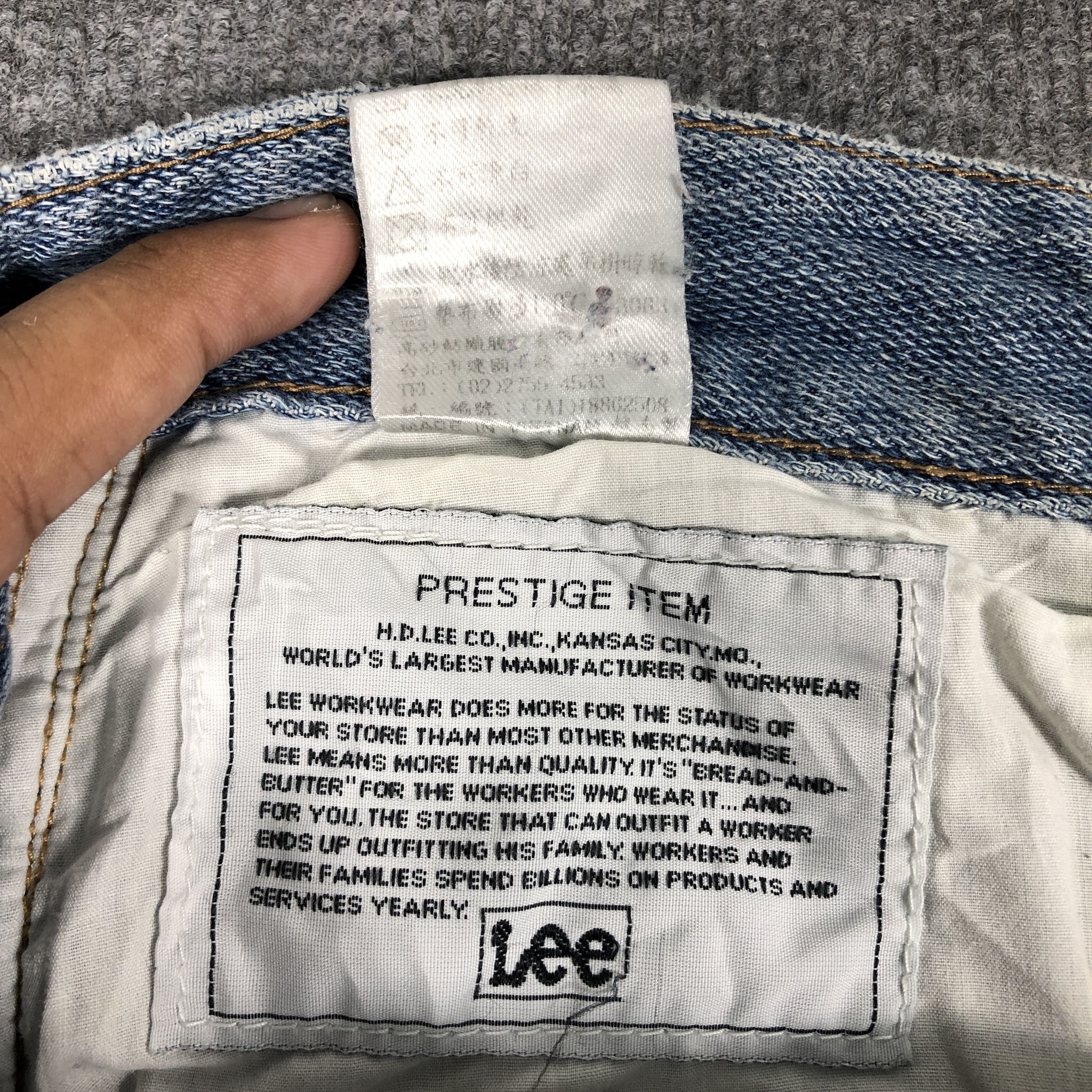 Lee × Vintage Womens Vintage Lee Jeans Distressed L1126W Size 32" / US 10 / IT 46 - 11 Thumbnail