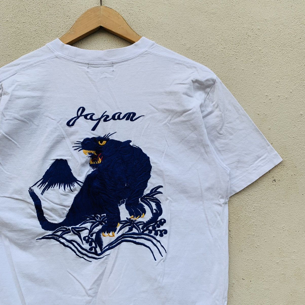 Japanese Brand × Vintage Vintage SUKAJAN BLUE TIGER EMBROIDERED T-shirt Size US M / EU 48-50 / 2 - 3 Thumbnail