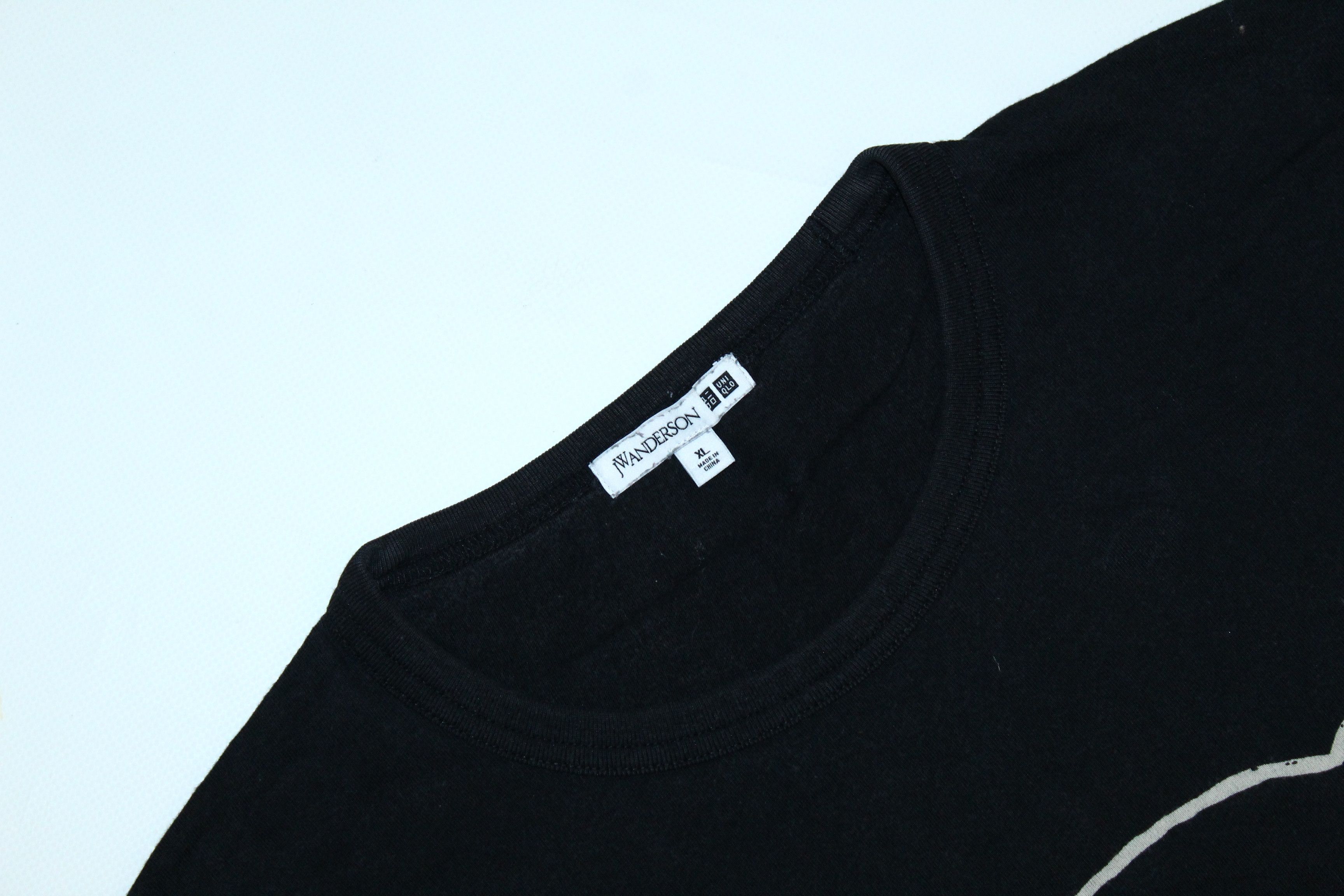 JW Anderson × Uniqlo J.W.Anderson x Uniqlo Graphic T-shirt Streetwear Style Size US XL / EU 56 / 4 - 3 Thumbnail