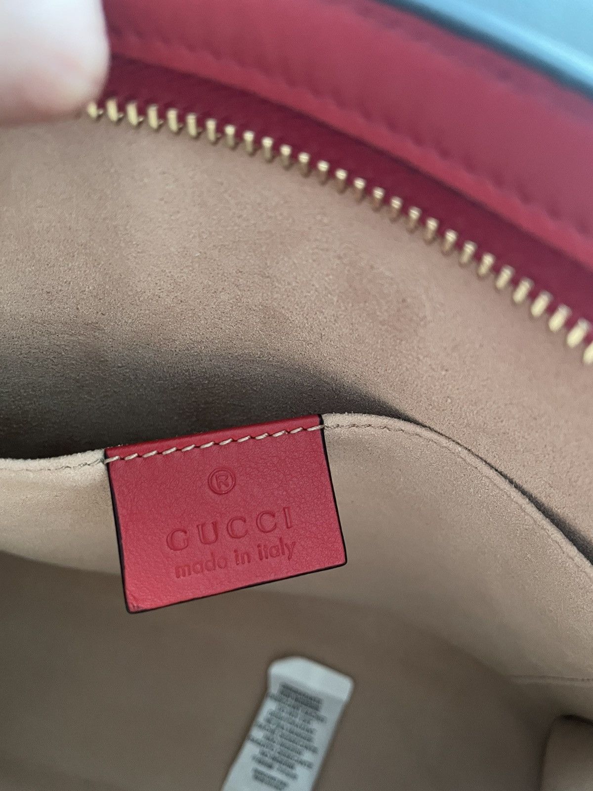 Gucci Super Runway Gucci Limited Edition Logo Pouch Clutch Bag Size ONE SIZE - 3 Thumbnail