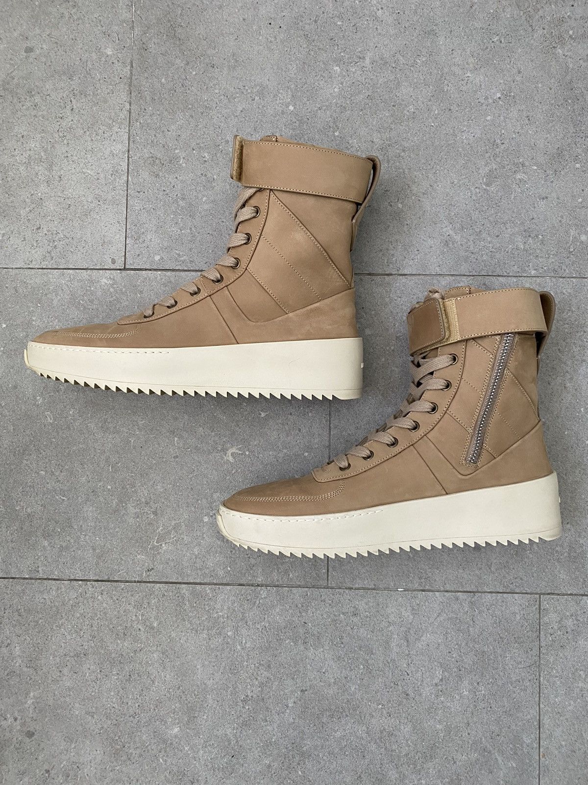 Fear of God Fear of God Military Boots Nubuck Hi Top Sneaker, US9 Size US 9 / EU 42 - 4 Thumbnail