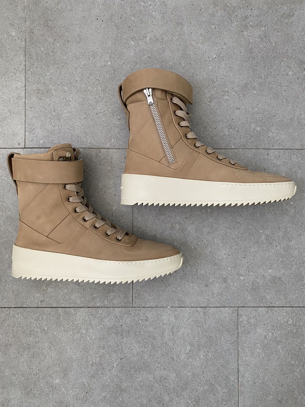 Fear of God Fear of God Military Boots Nubuck Hi Top Sneaker, US9 Size US 9 / EU 42 - 1 Thumbnail