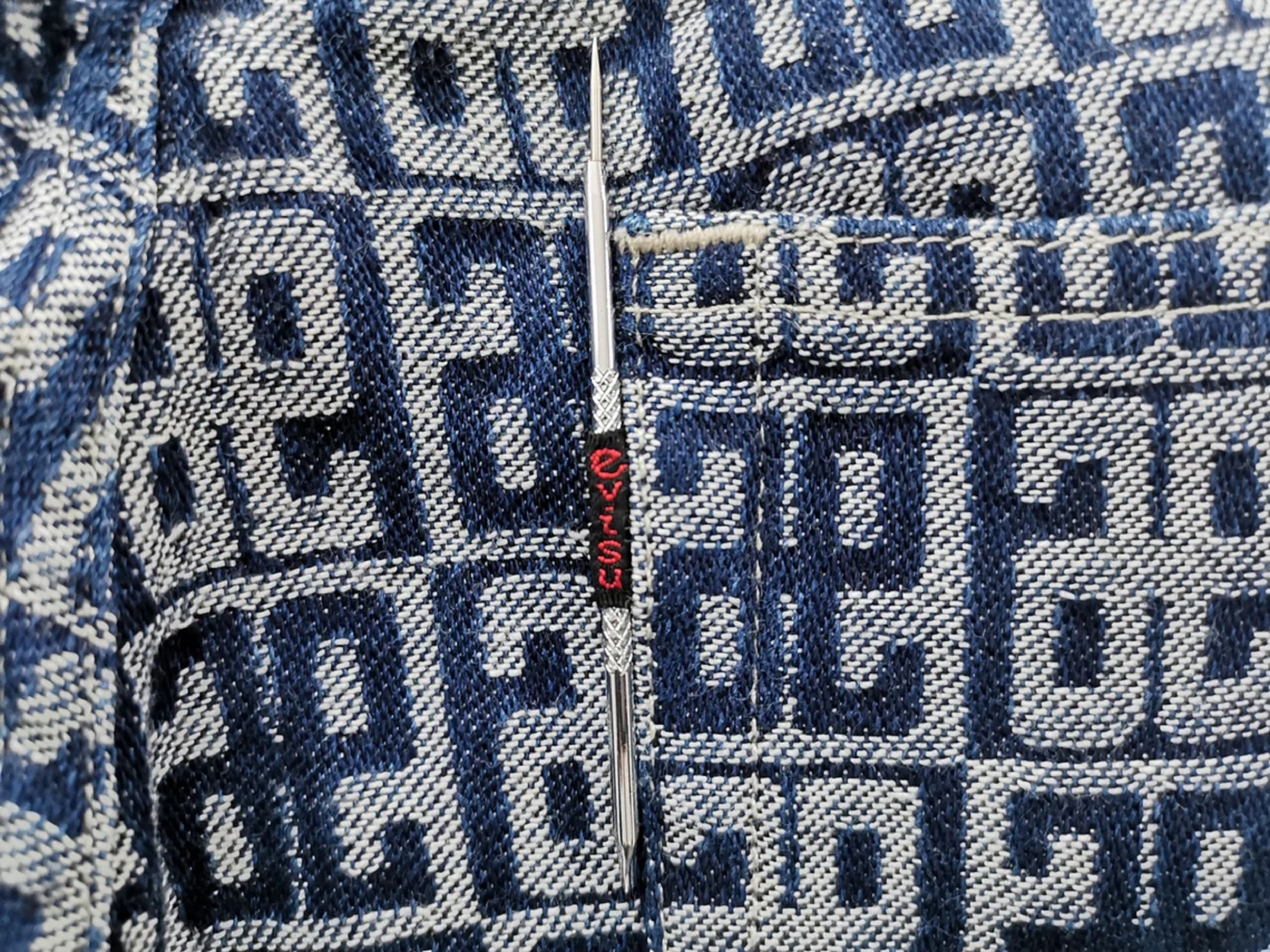 Evisu Evisu Monogram Denim Jeans Pants Size 26x27x34 Size US 26 / EU 42 - 9 Thumbnail