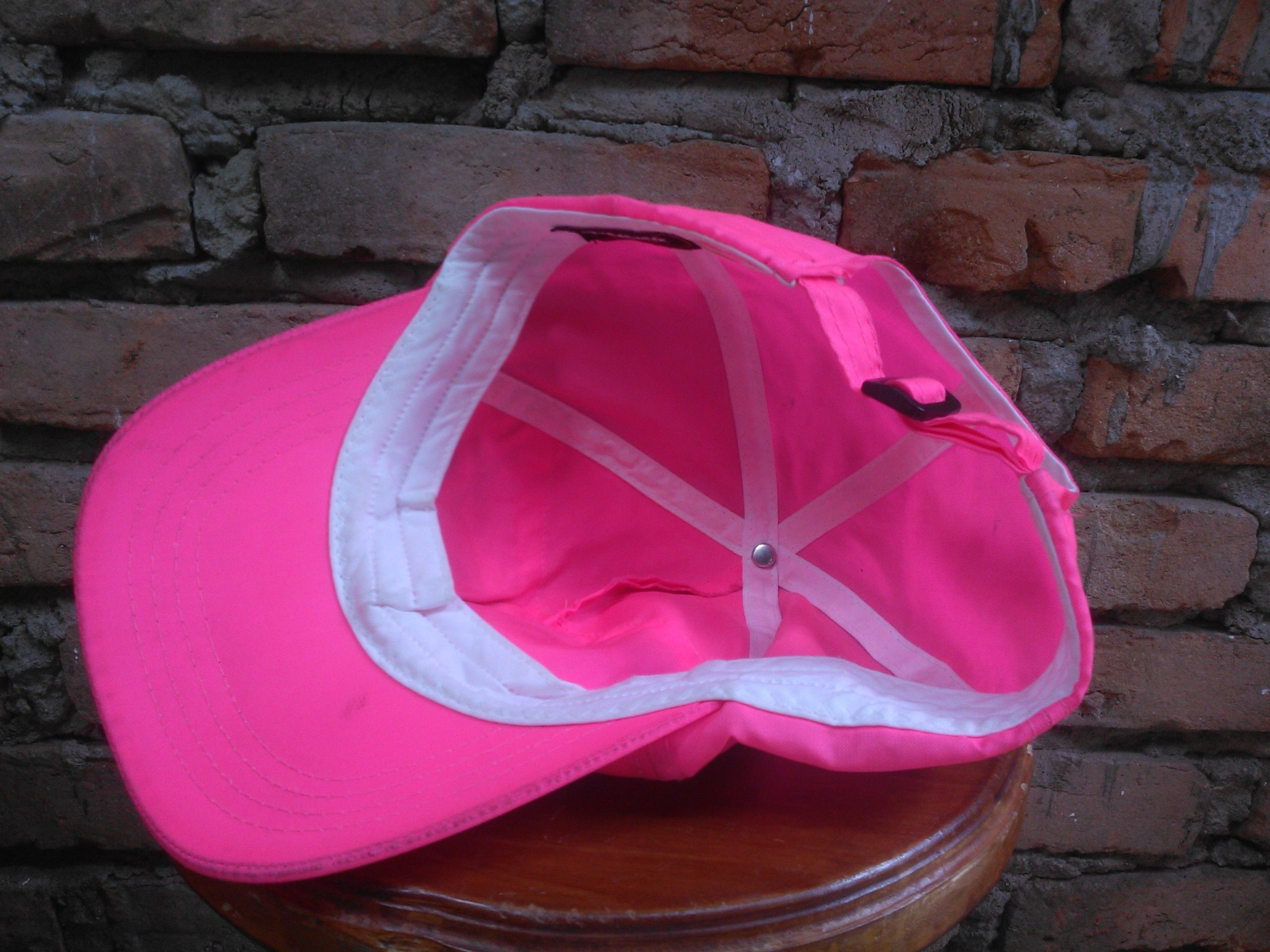 Thrasher × Vintage Vintage Thrasher Neon Hats Caps Size ONE SIZE - 4 Thumbnail