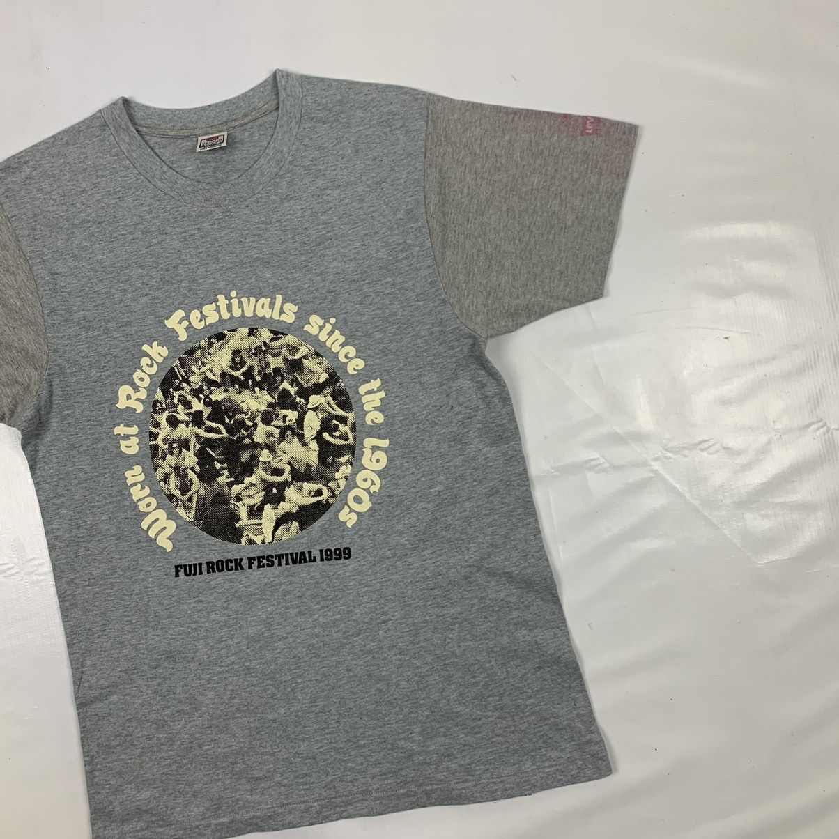 Levi's Vintage Levi’s 1999 Rock Fuji Festival Shirt Size US S / EU 44-46 / 1 - 3 Thumbnail