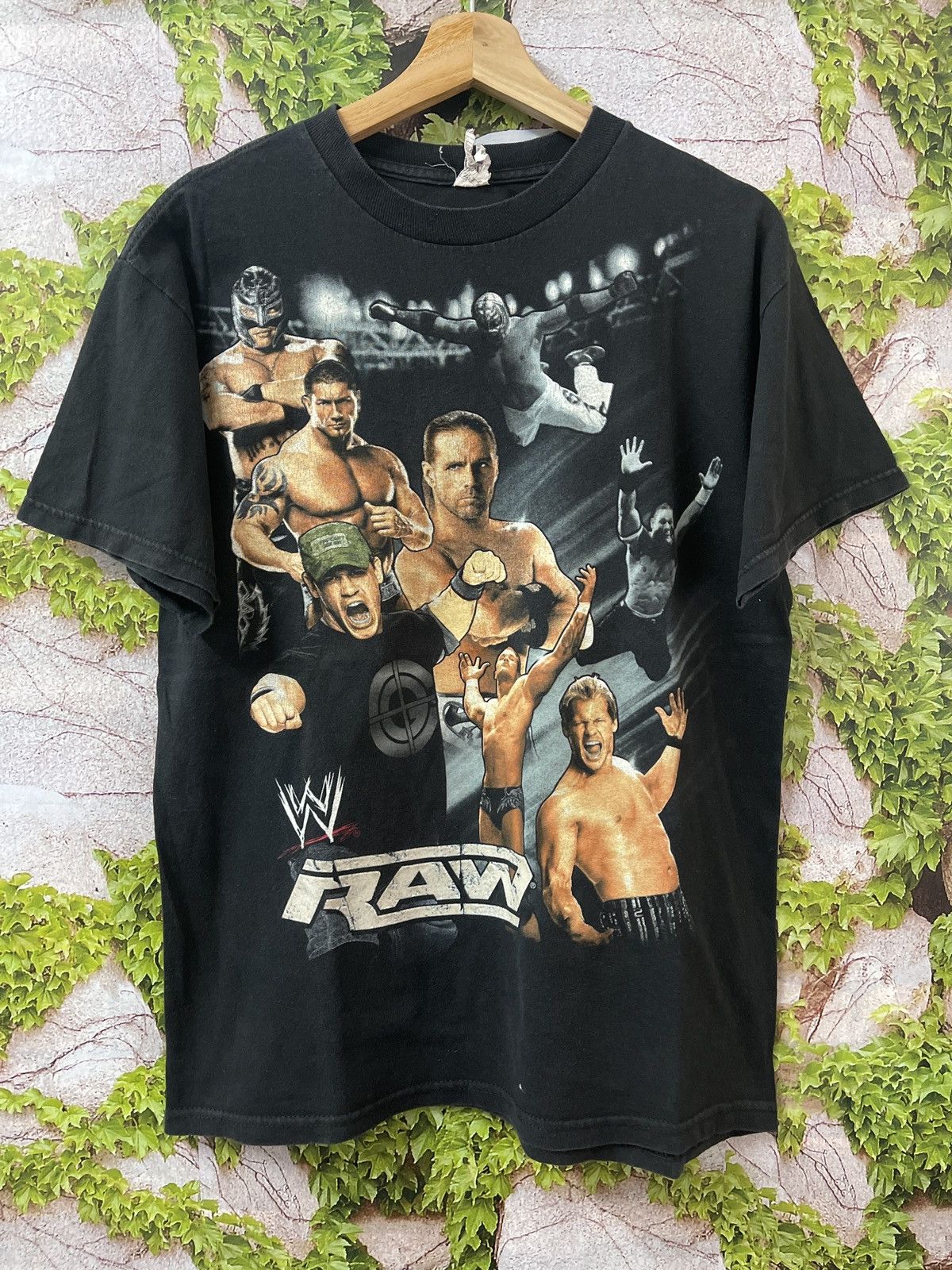 VINTAGE Y2K WWE RAW ALL STAR TEE VERY RARE