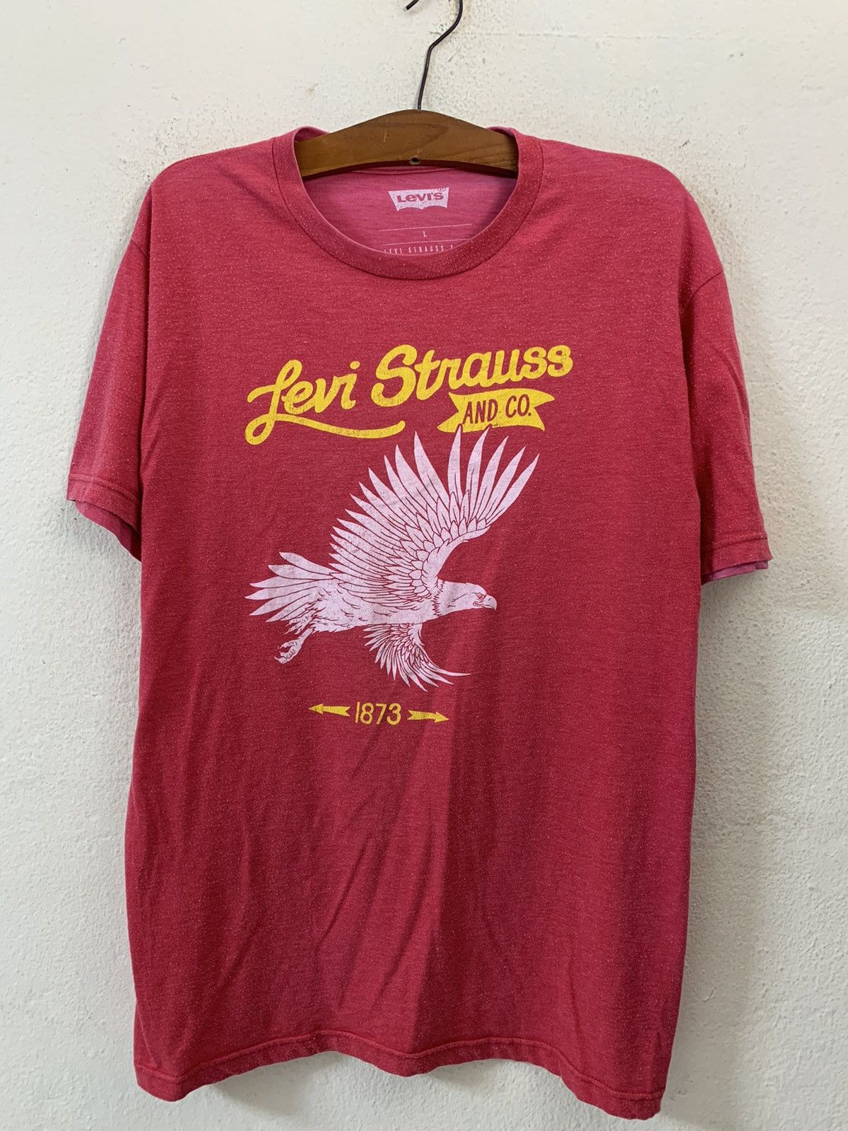 image of Levis Strauss And Co Tshirt in Red, Men's (Size Large)
