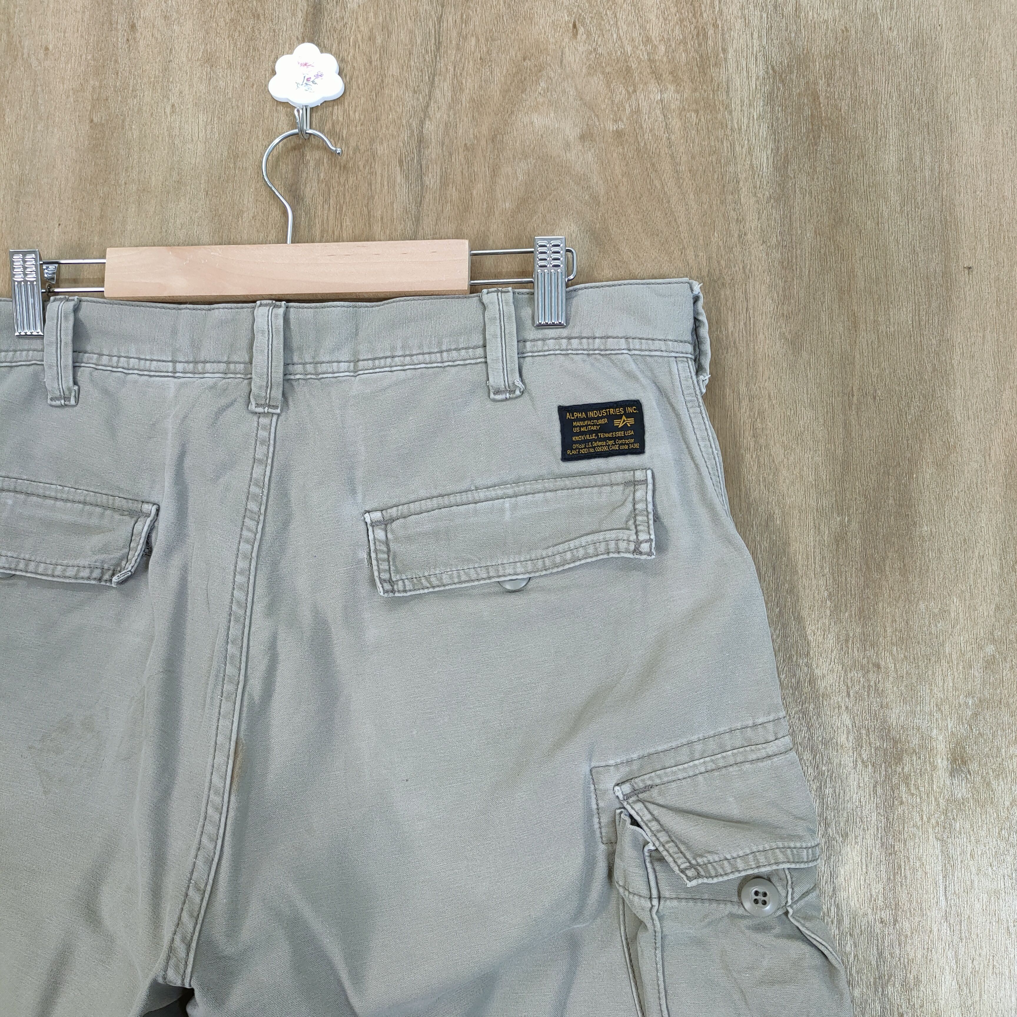 Alpha Industries ALPHA FADED BAGGY CARGO PANTS Size US 34 / EU 50 - 11 Thumbnail