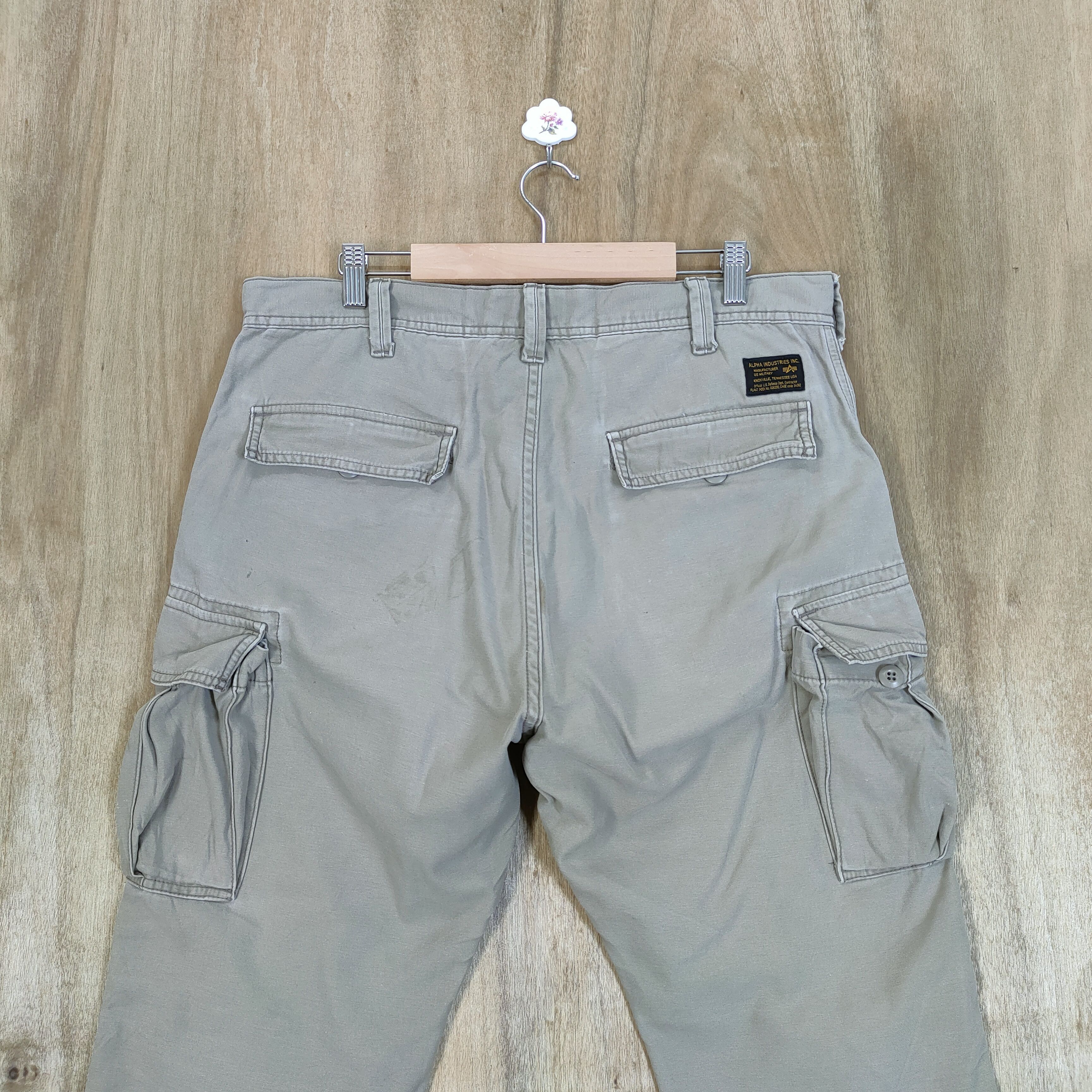 Alpha Industries ALPHA FADED BAGGY CARGO PANTS Size US 34 / EU 50 - 8 Thumbnail