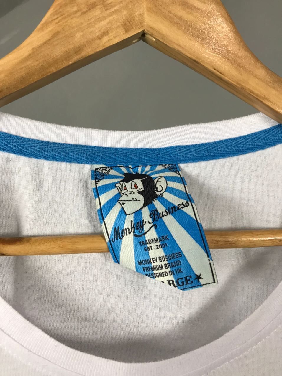 Band Tees × Other × Vintage Monkey Business White Band Tee Size US XL / EU 56 / 4 - 4 Thumbnail