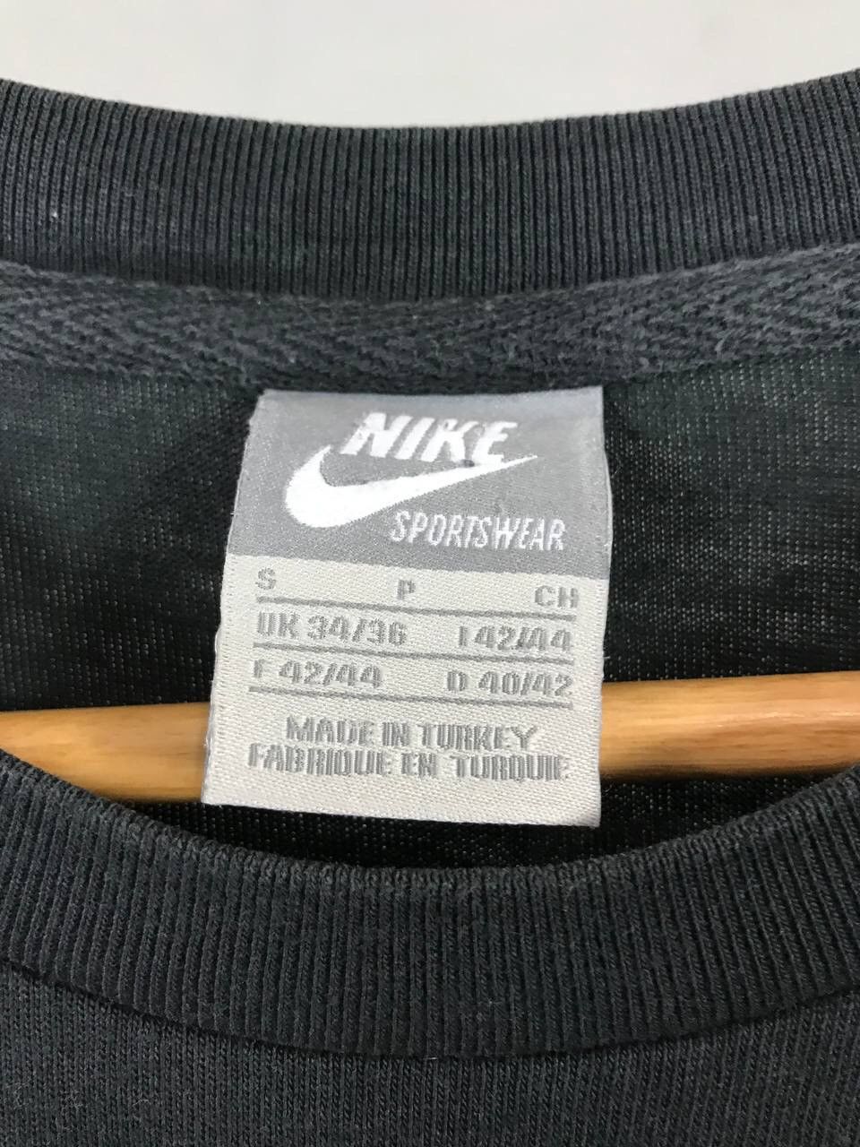 Nike × Vintage Nike Vintage Swoosh Streetwear Vintage Overprinted Tee Size US S / EU 44-46 / 1 - 3 Thumbnail