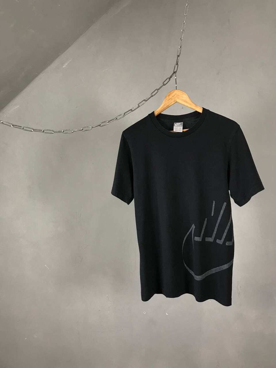 Nike × Vintage Nike Vintage Swoosh Streetwear Vintage Overprinted Tee Size US S / EU 44-46 / 1 - 1 Thumbnail