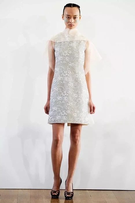 Dingyun Zhang SS13 veiled lace dress Size XS / US 0-2 / IT 36-38 - 2 Thumbnail