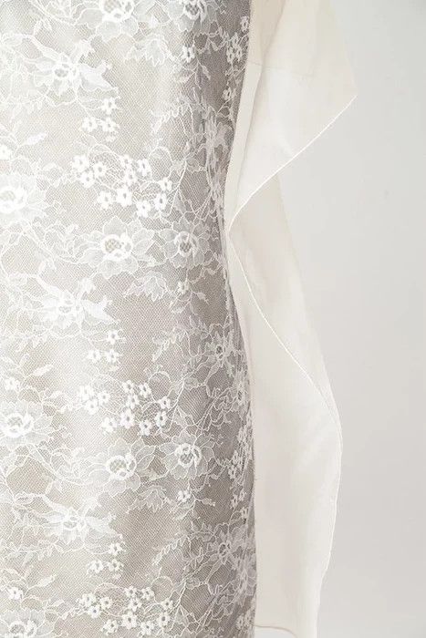 Dingyun Zhang SS13 veiled lace dress Size XS / US 0-2 / IT 36-38 - 4 Thumbnail