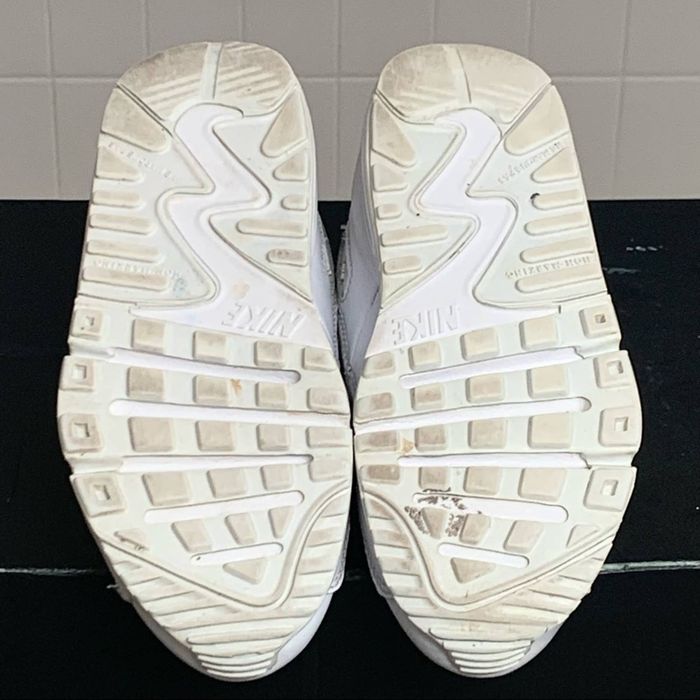 childrens size 13 nike trainers