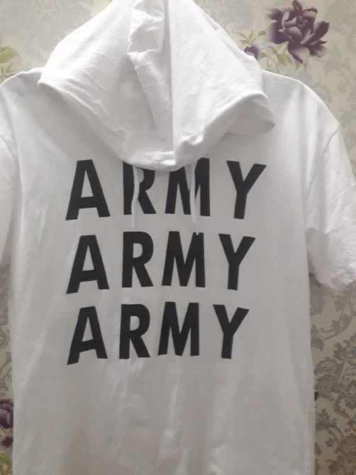 Other ARMY T SHIRT HOODIE Size US M / EU 48-50 / 2 - 4 Thumbnail