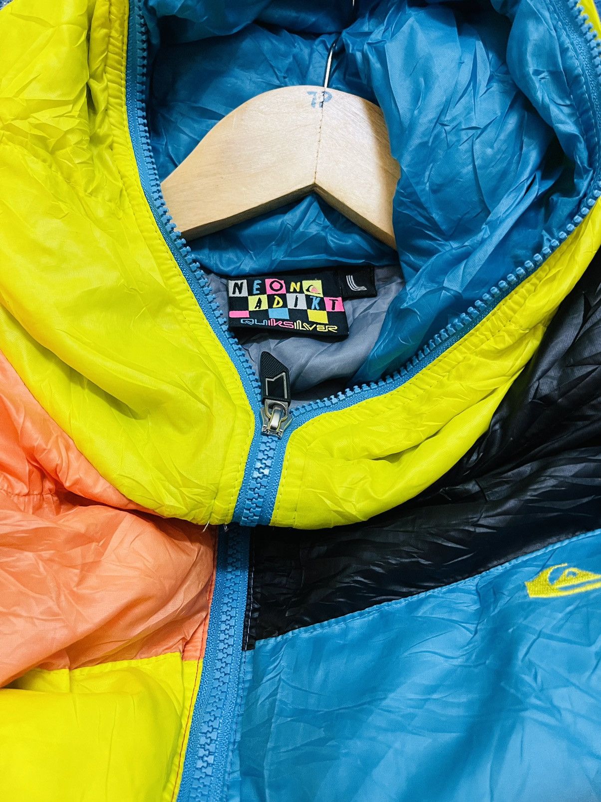 Designer Quiksilver Neon Adikt Size US XXL / EU 58 / 5 - 4 Thumbnail