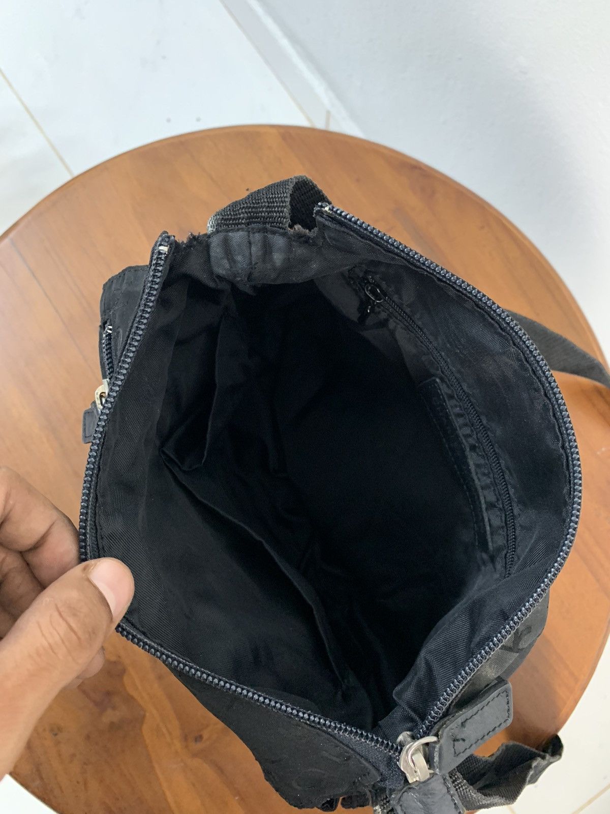 Charles Jourdan Charles Jourdan Monogram Sling Bag Size ONE SIZE - 6 Thumbnail