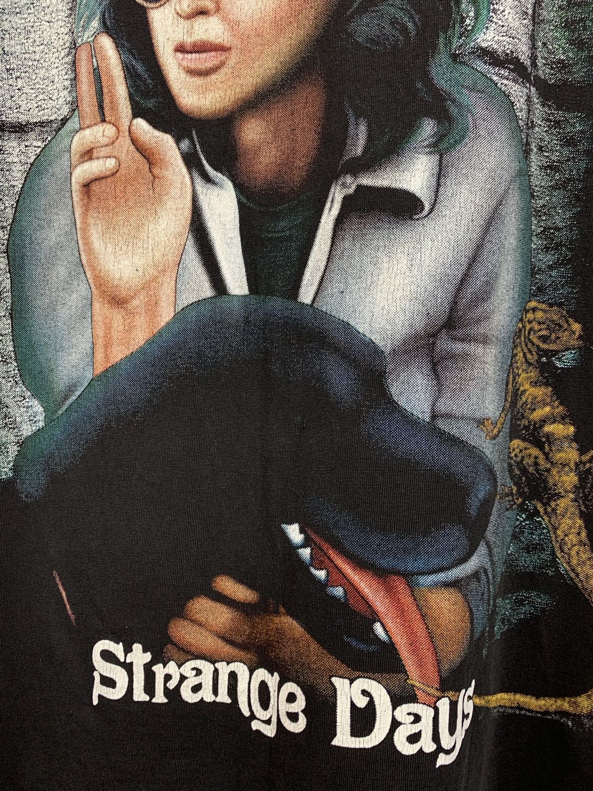 Band Tees Vintage The Doors Strange Days Jim Morrison Graphic T-Shirt Size US L / EU 52-54 / 3 - 13 Thumbnail