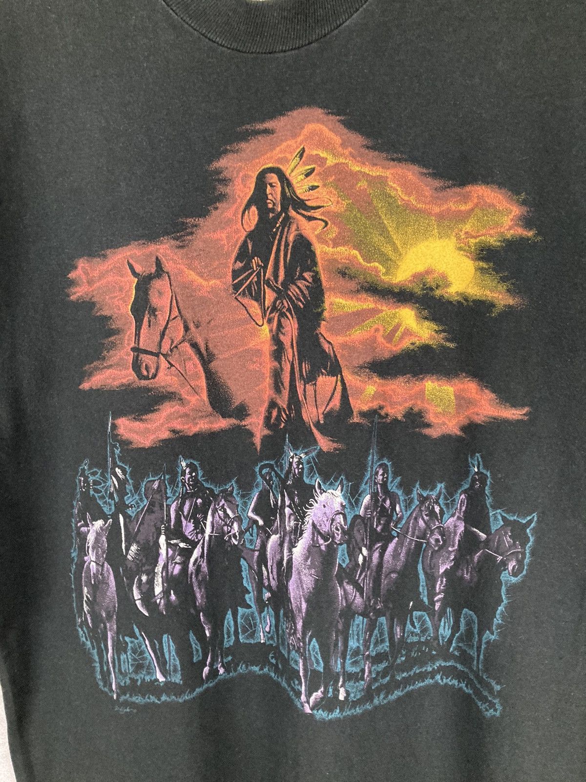Vintage Vintage South Dakota Indian Graphic Tee Single Stitch 90s Size US L / EU 52-54 / 3 - 3 Thumbnail