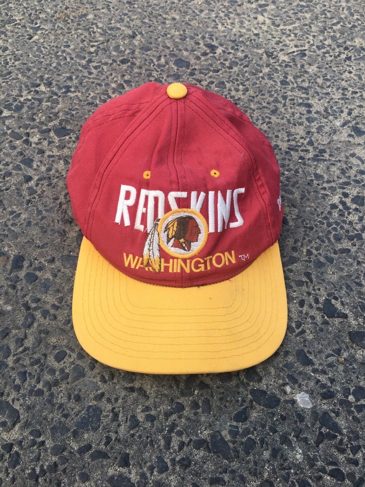 NFL × Vintage Vintage Washington Redskins Cap Rare NFL Logo Size ONE SIZE - 1 Thumbnail