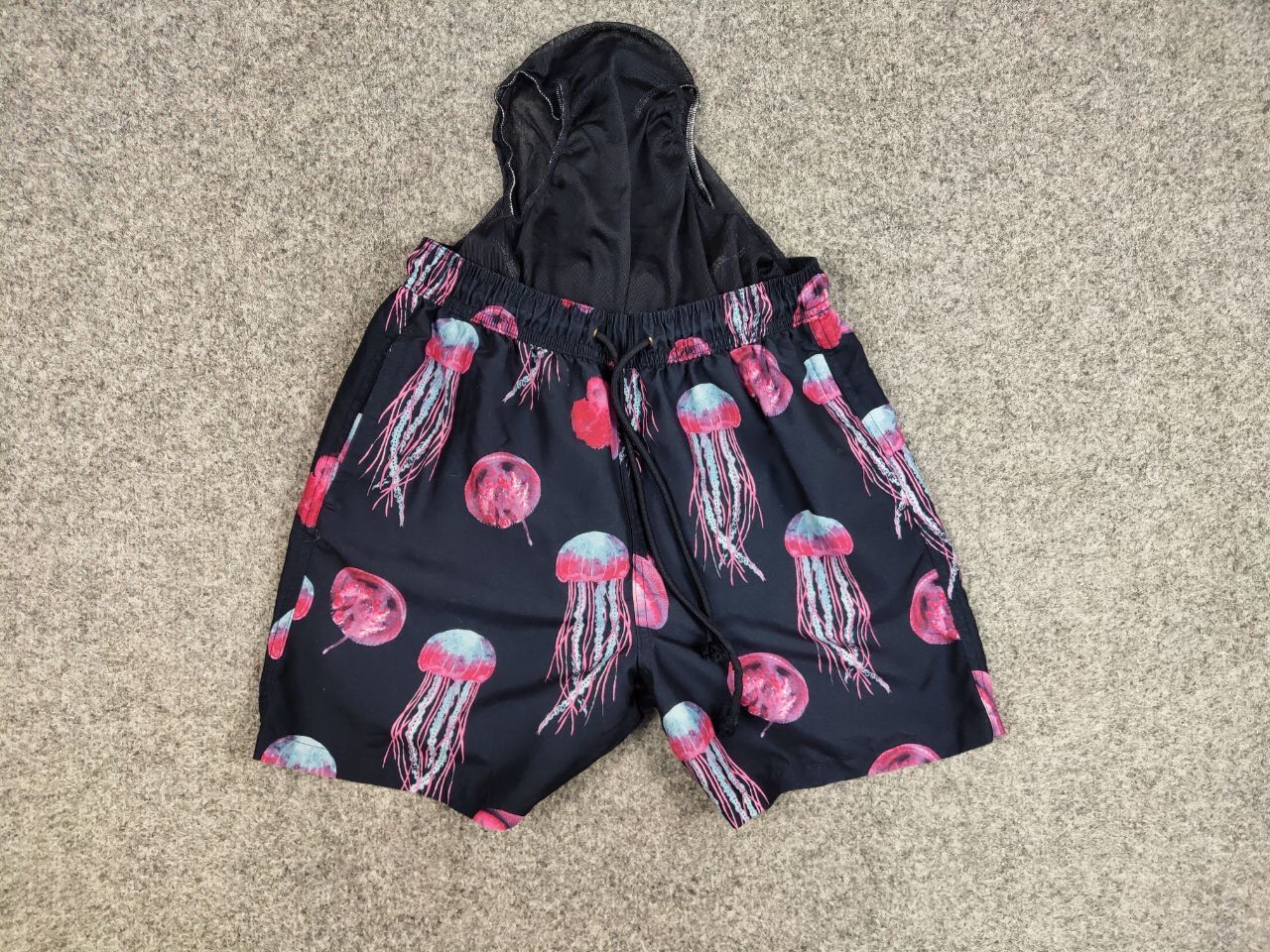 Vintage Vintage 90s Jellyfish Art Casual Shorts Streetwear Hawaiian Size US 32 / EU 48 - 13 Thumbnail