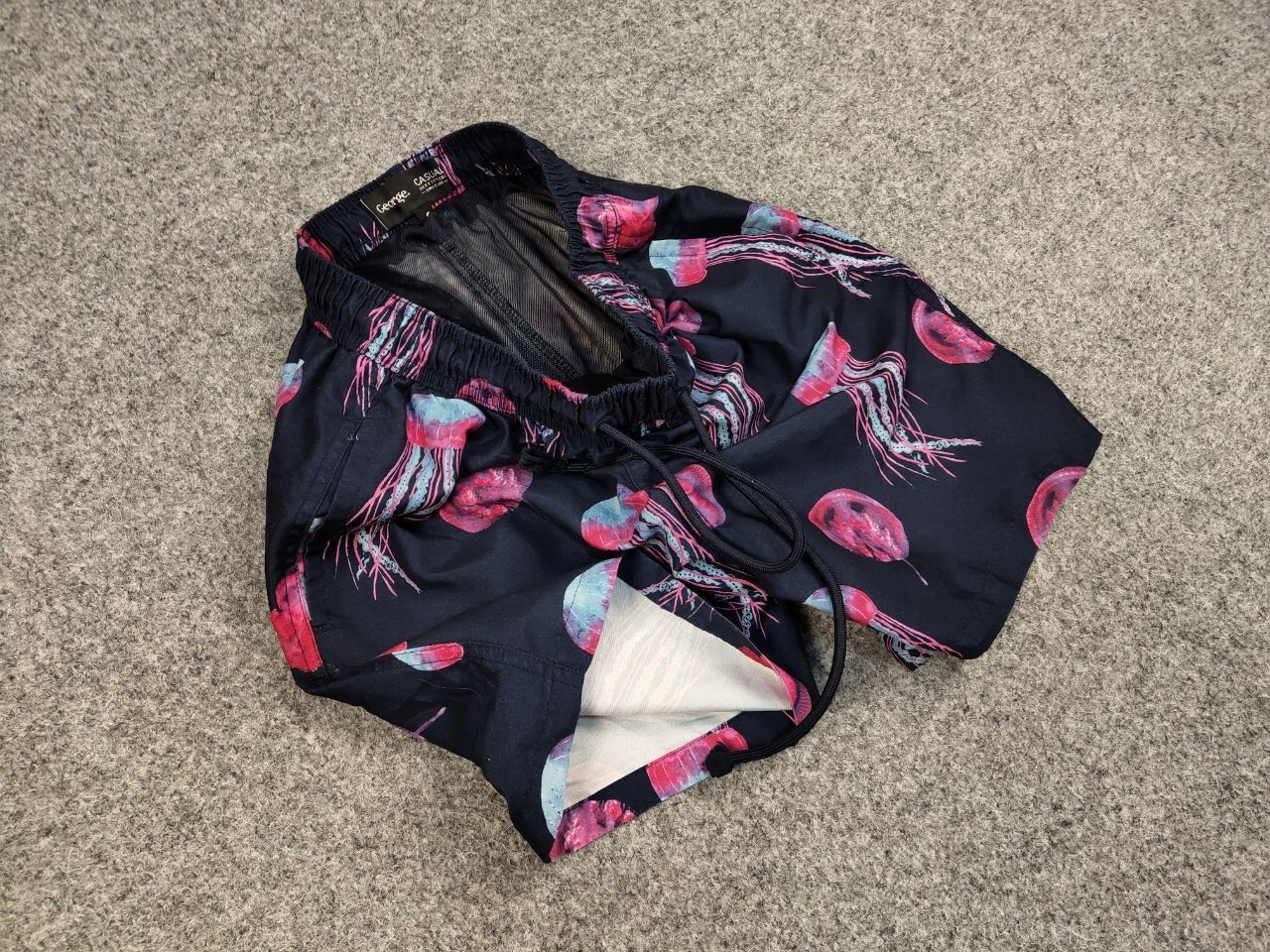 Vintage Vintage 90s Jellyfish Art Casual Shorts Streetwear Hawaiian Size US 32 / EU 48 - 7 Thumbnail