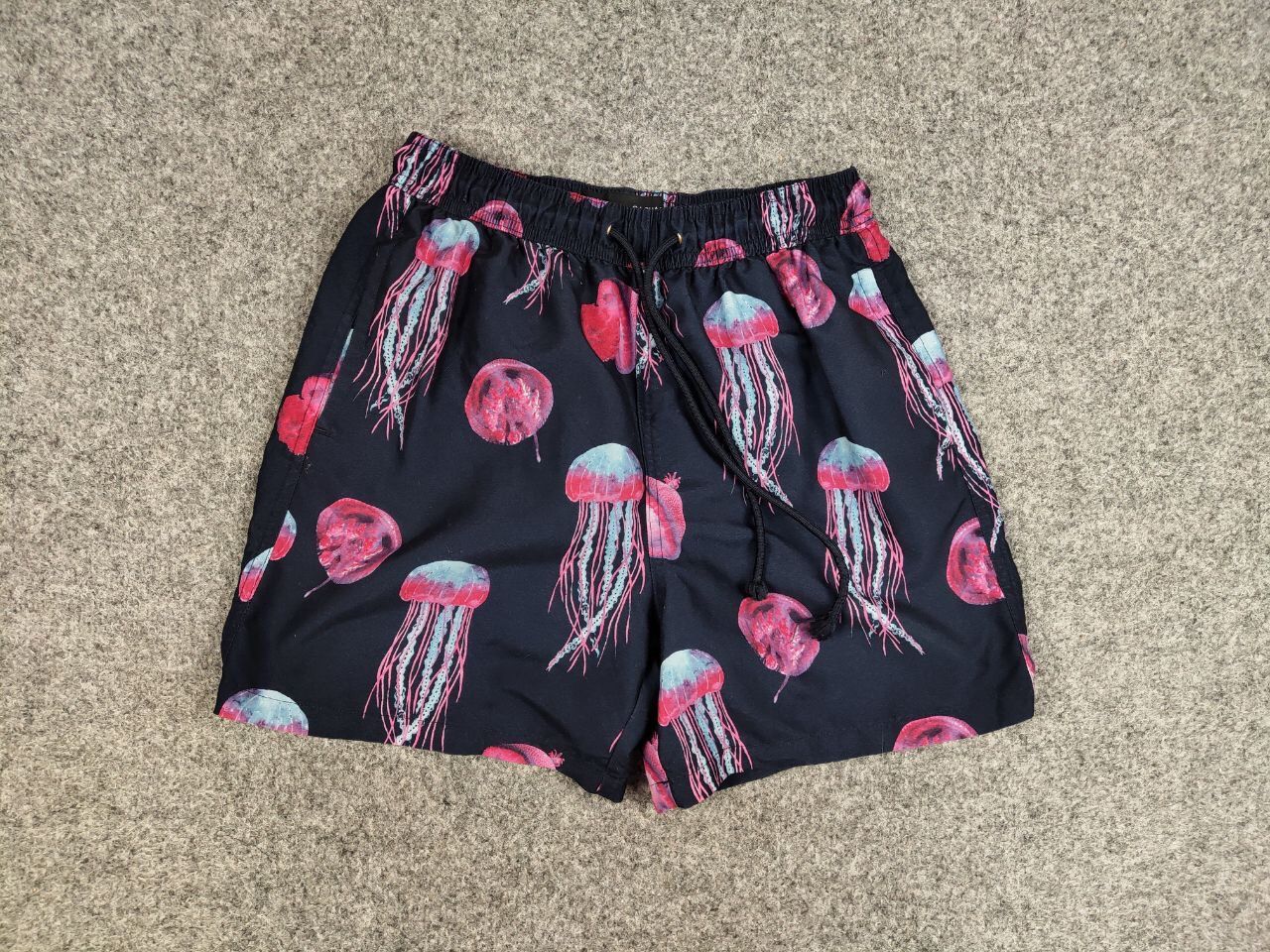 Vintage Vintage 90s Jellyfish Art Casual Shorts Streetwear Hawaiian Size US 32 / EU 48 - 12 Thumbnail