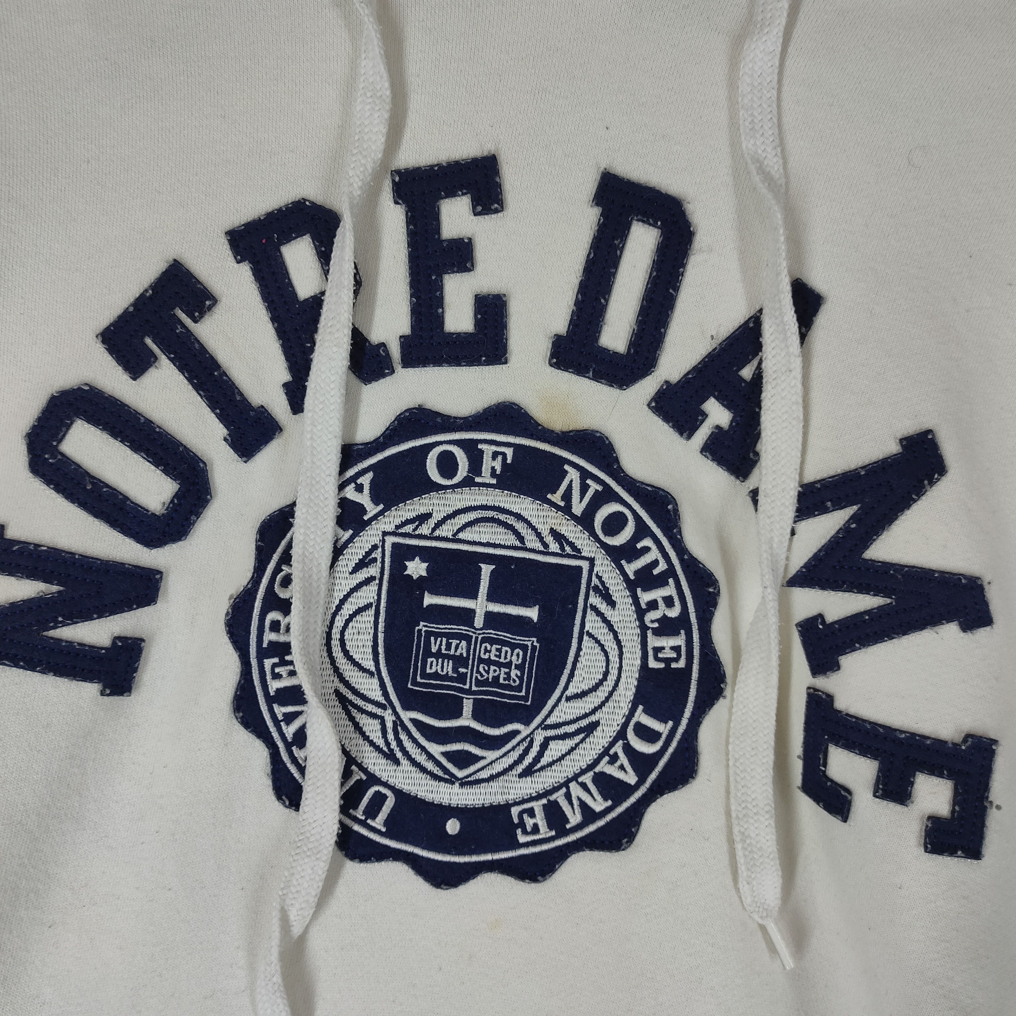 Vintage Vintage NOTRE DAME Embroidery Spellout Hoodie University Size US L / EU 52-54 / 3 - 3 Thumbnail