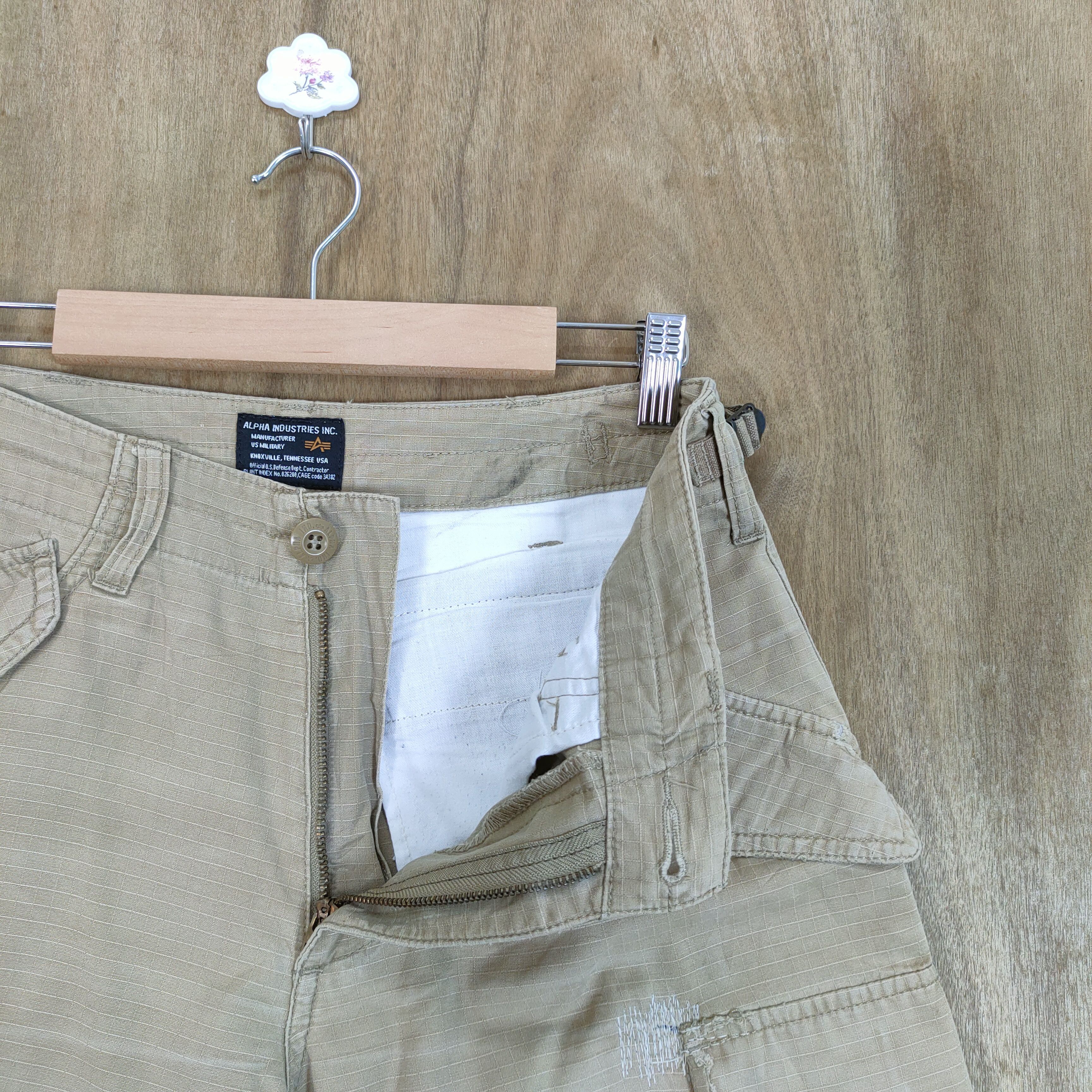 Alpha Industries VINTAGE ALPHA FADED BAGGY CARGO PANTS Size US 30 / EU 46 - 12 Thumbnail